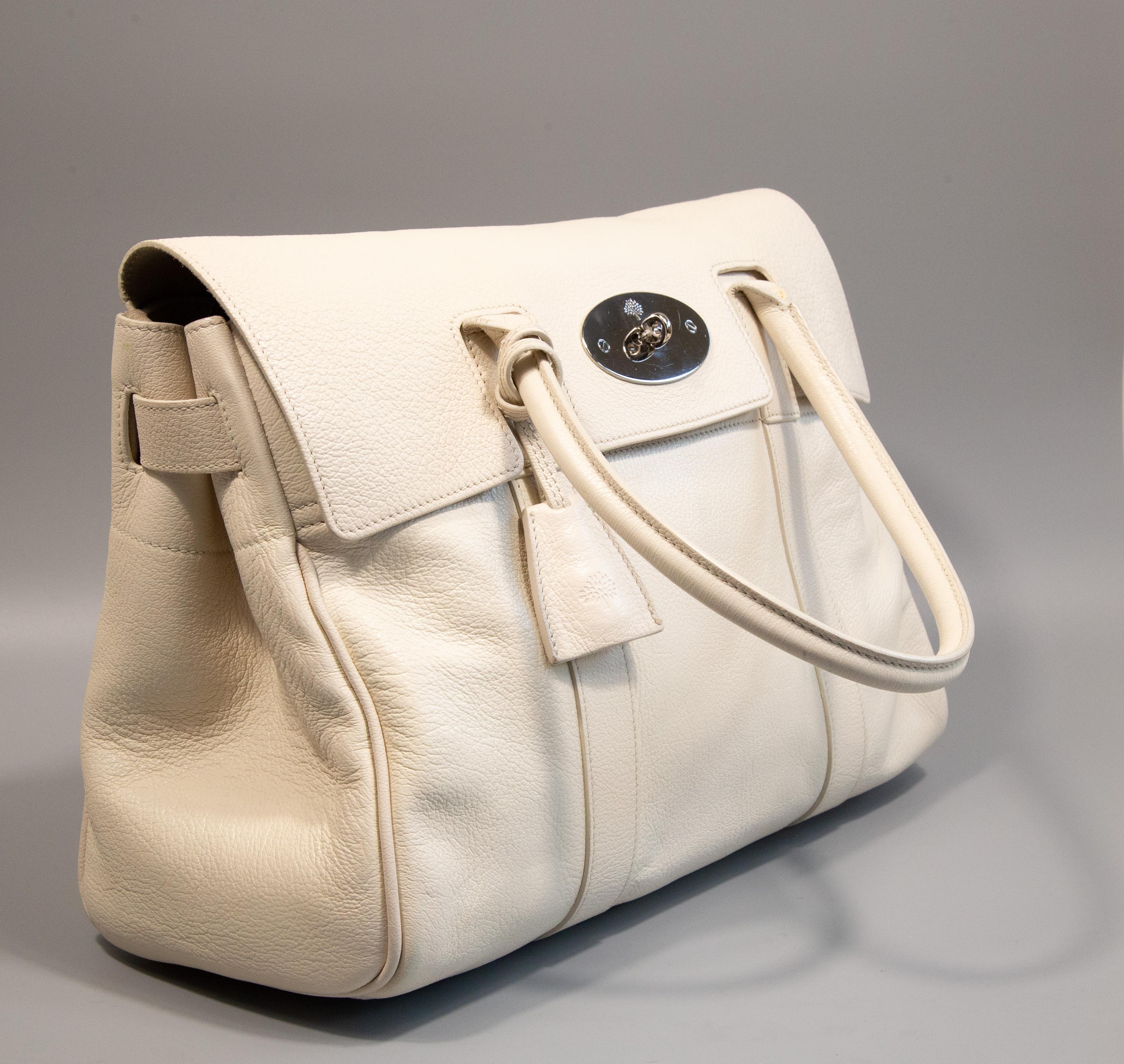 Women's or Men's 2000s Mulberry Bayswater Handbag in White Leather