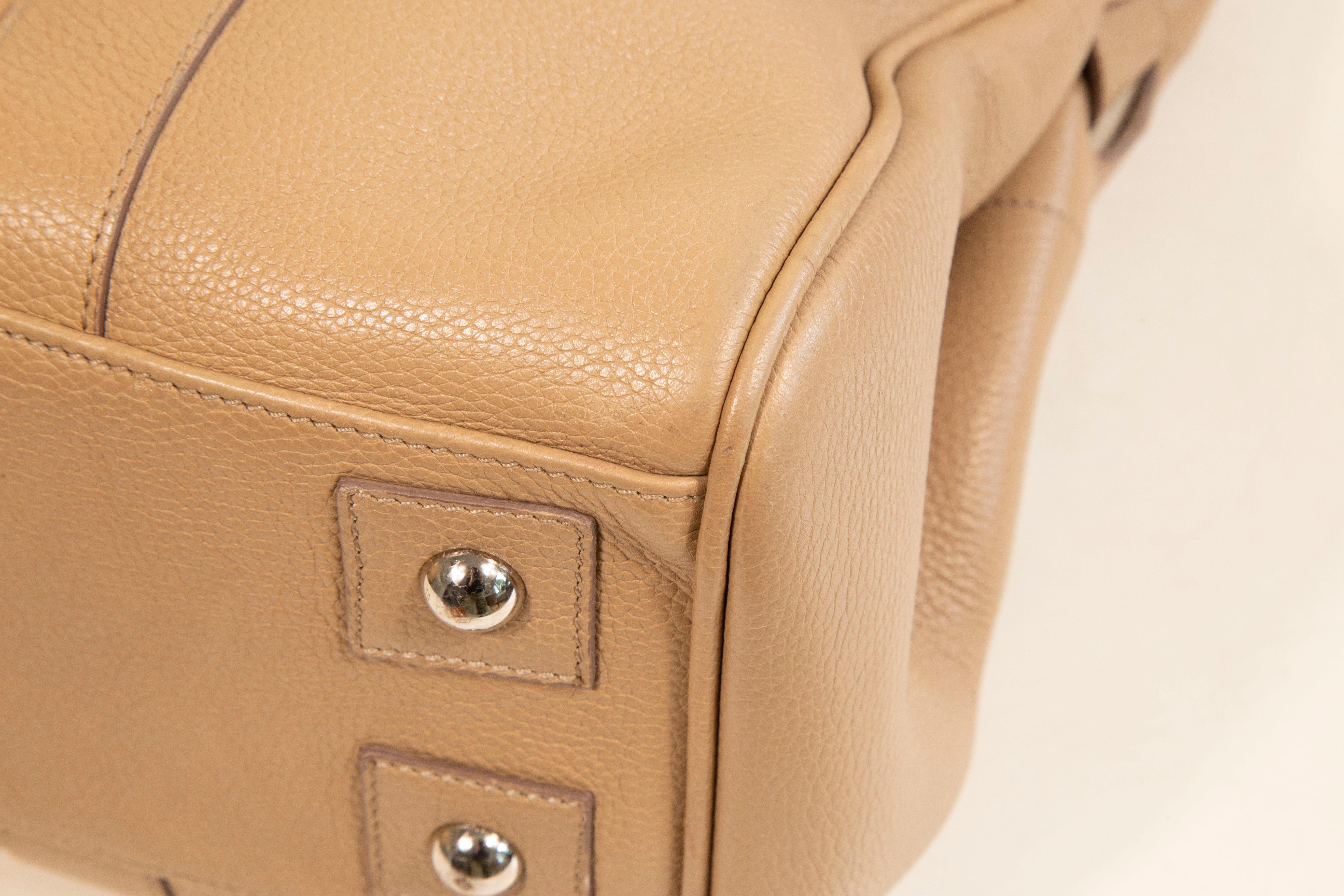2000s Mulberry Beige Leather Bayswater Top Handle Bag For Sale 8