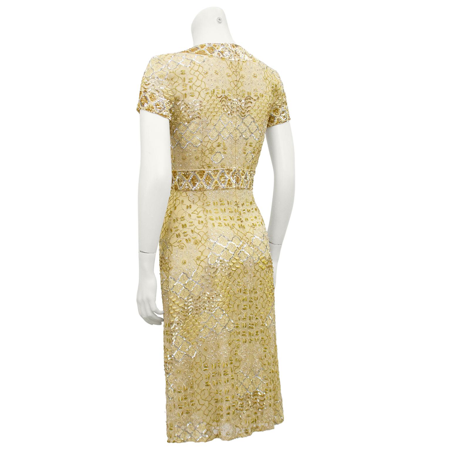 Vestido de cóctel de lentejuelas, bordados y cuentas doradas de la década de 2000 de Naeem Khan Oro en venta