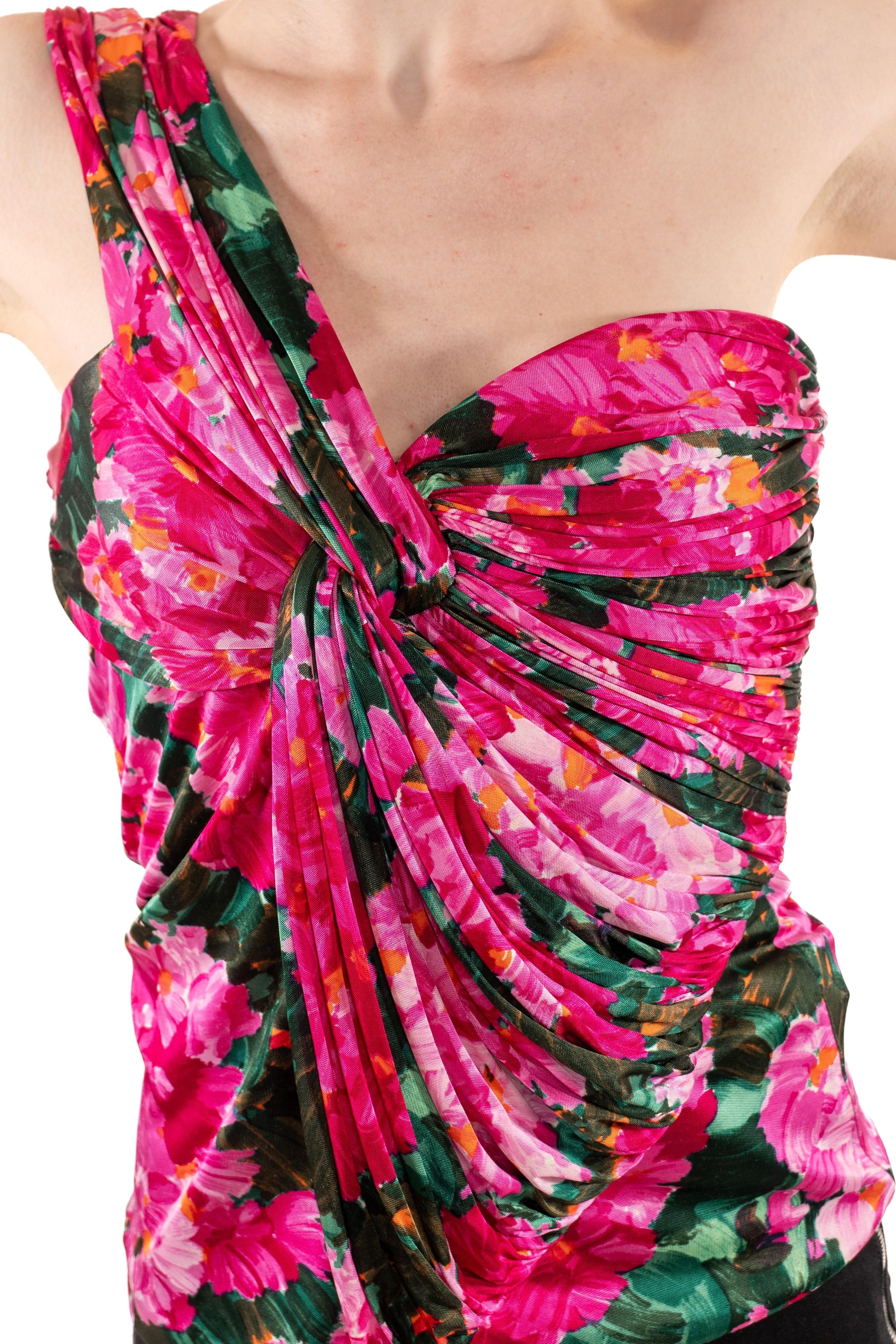 2000S Nicolas Ghesquiere Balenciaga Top en jersey rose vif à fleurs en rayonne mélangée en vente 6