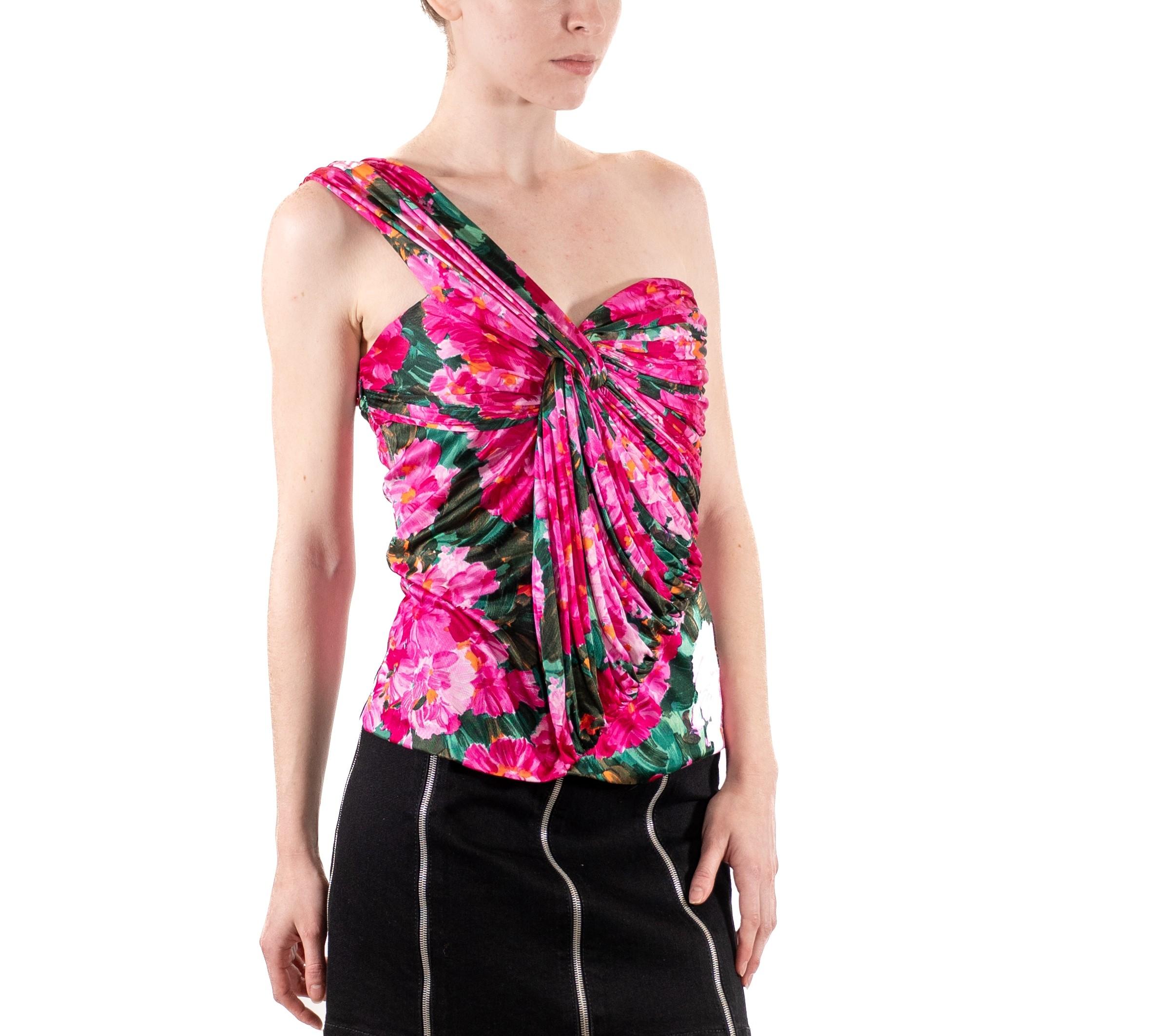 2000S Nicolas Ghesquiere Balenciaga Top en jersey rose vif à fleurs en rayonne mélangée en vente 4