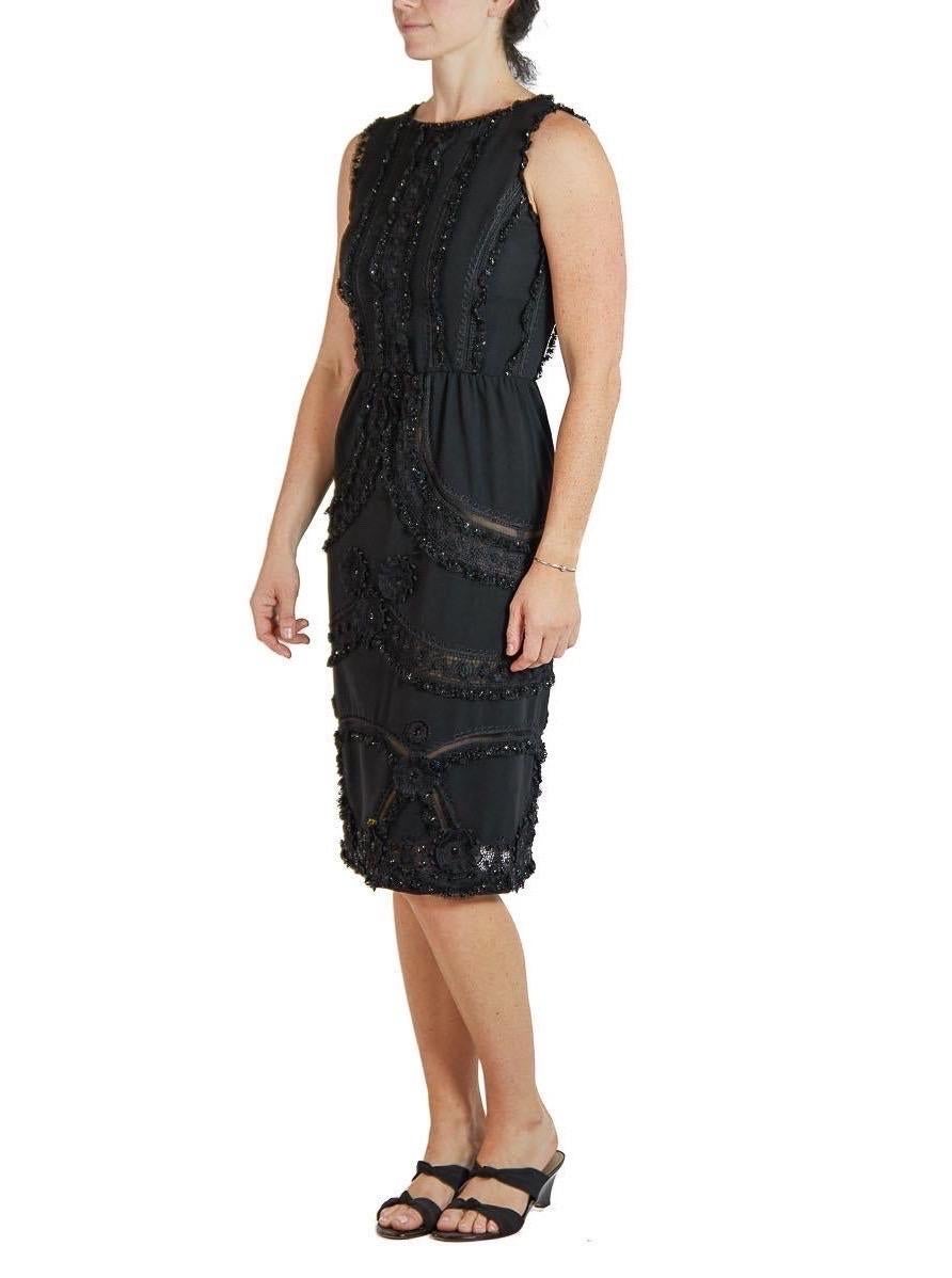 2000S OSCAR DE LA RENTA Black Silk & Wool Challis Beaded Lace Cocktail Dress For Sale 2