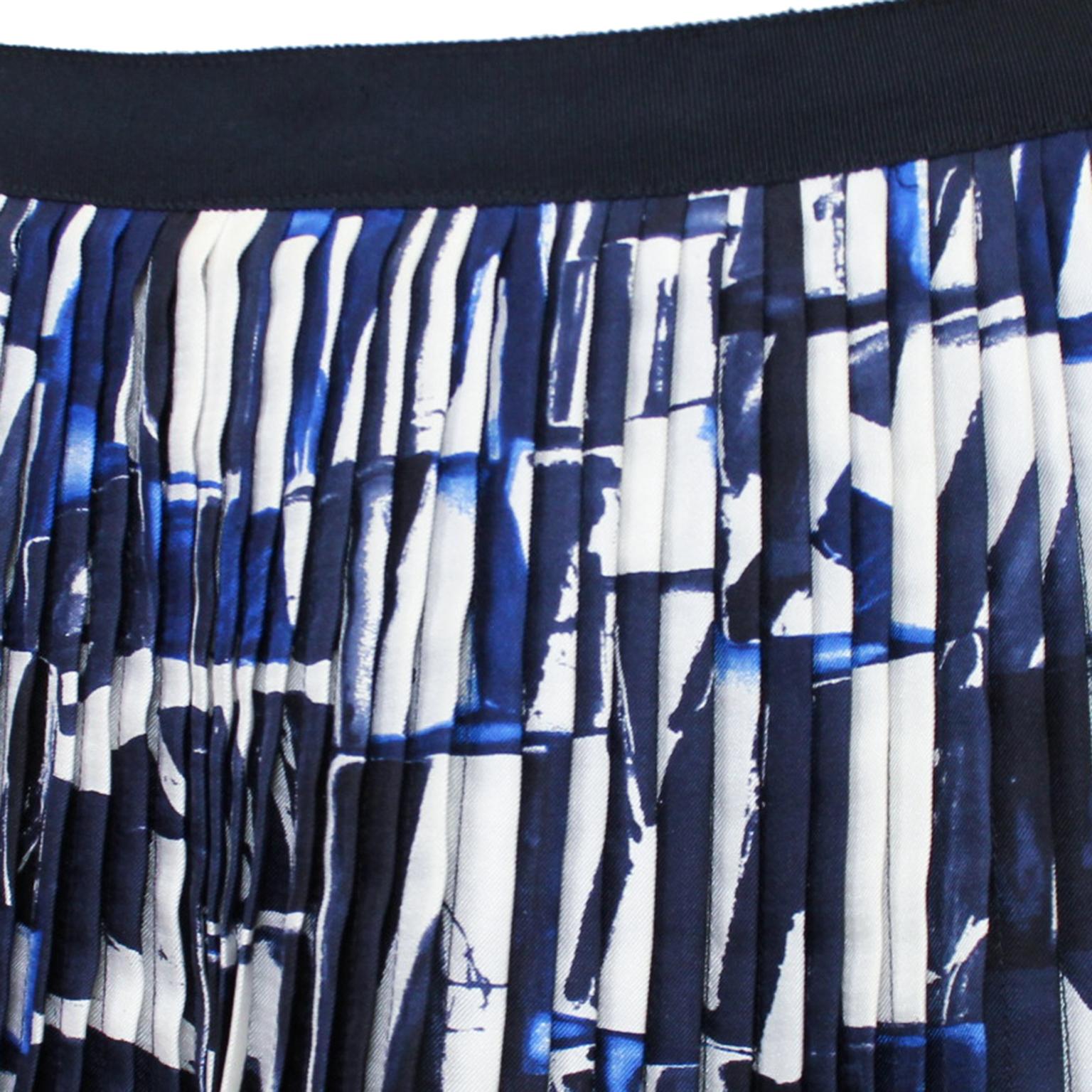 Women's 2000s Oscar de la Renta Silk Blue Abstract Skirt