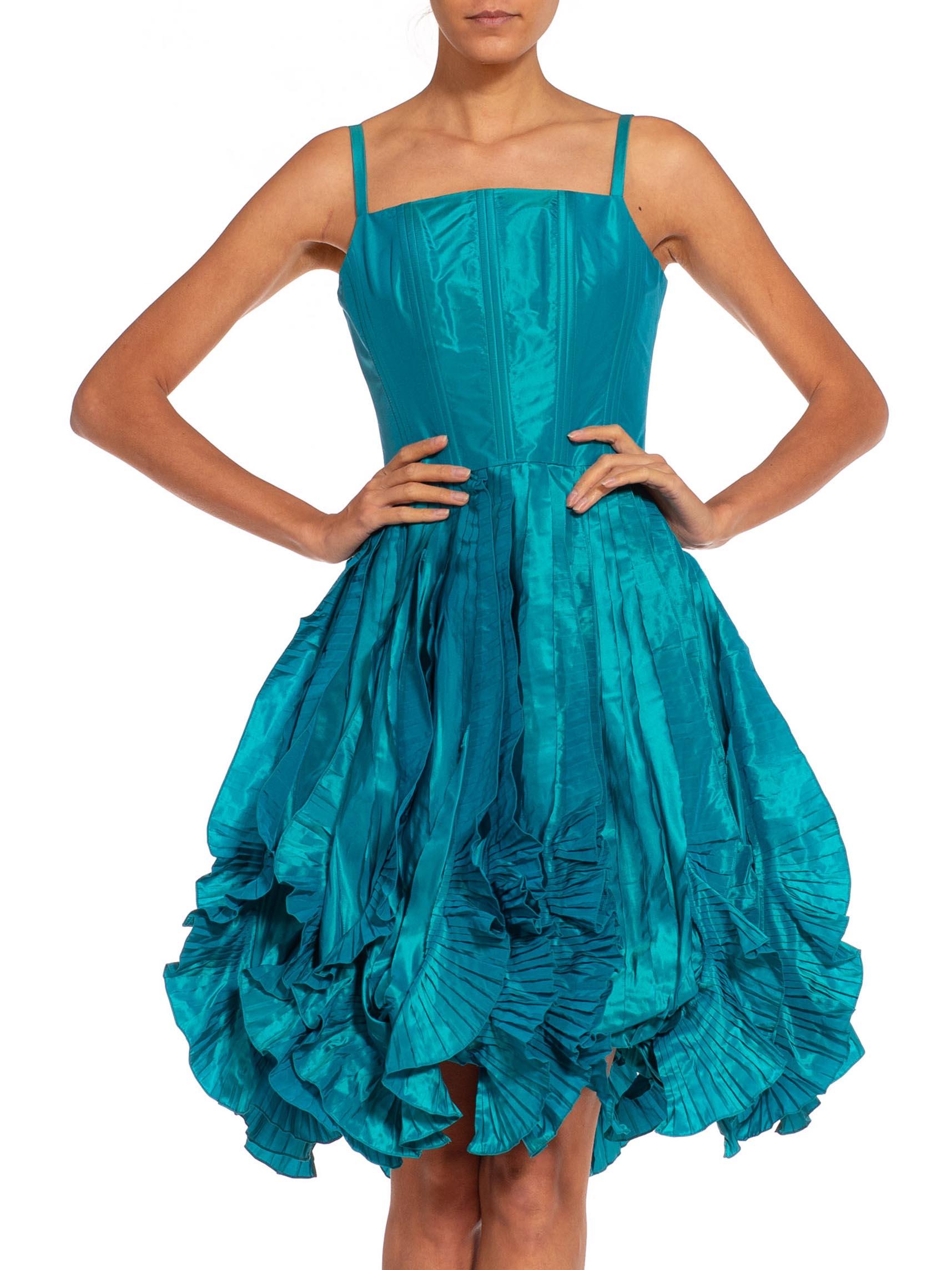 2000S Oscar De La Renta Teal Silk Taffeta Pleated & Ruffled Balloon Skirt Cockt In Excellent Condition For Sale In New York, NY