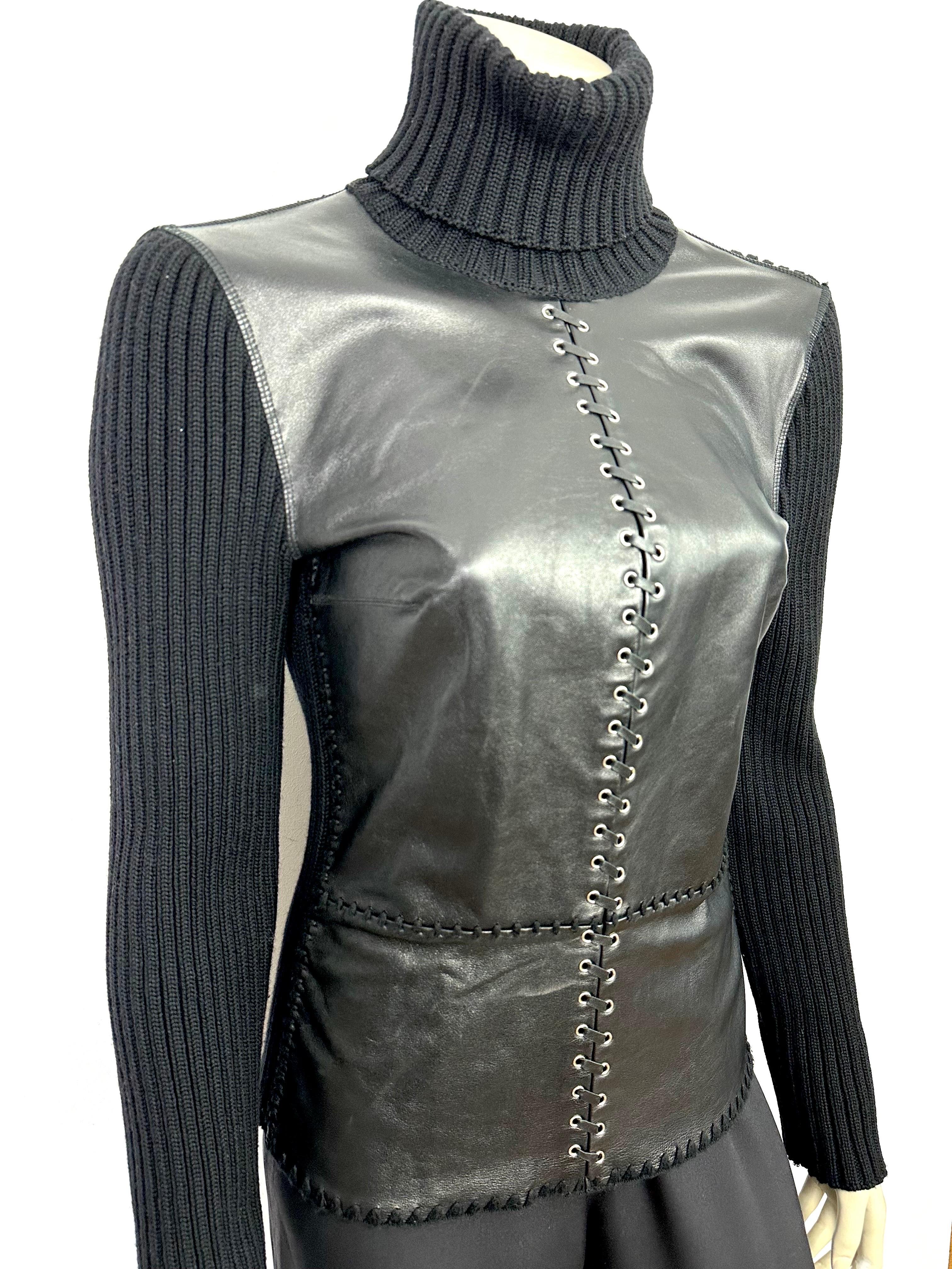2000's Paco Rabanne wool and leather rollneck In Good Condition For Sale In L'ESCALA, ES