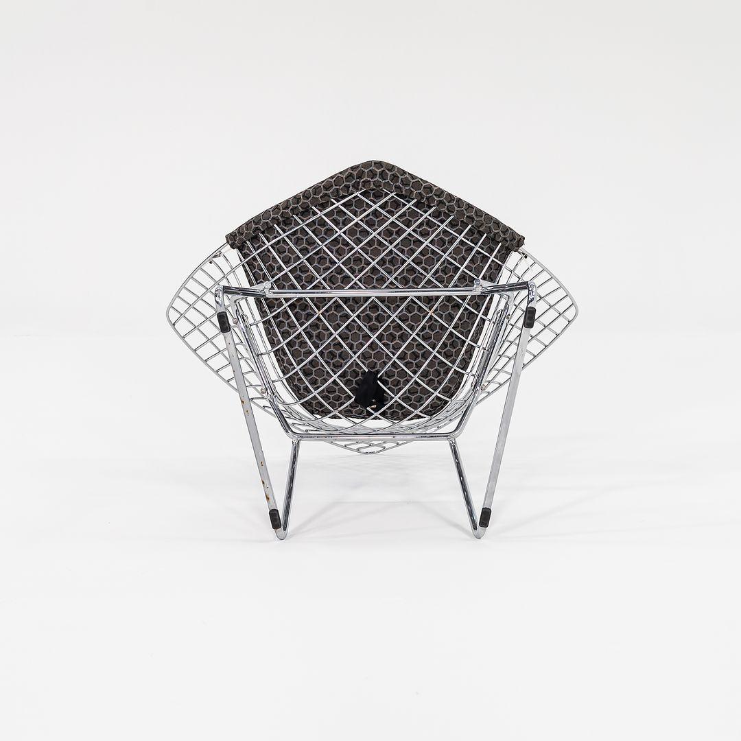 Pareja de tumbonas Harry Bertoia Diamond tamaño infantil c/colchonetas de asiento de los años 2000 en venta 2