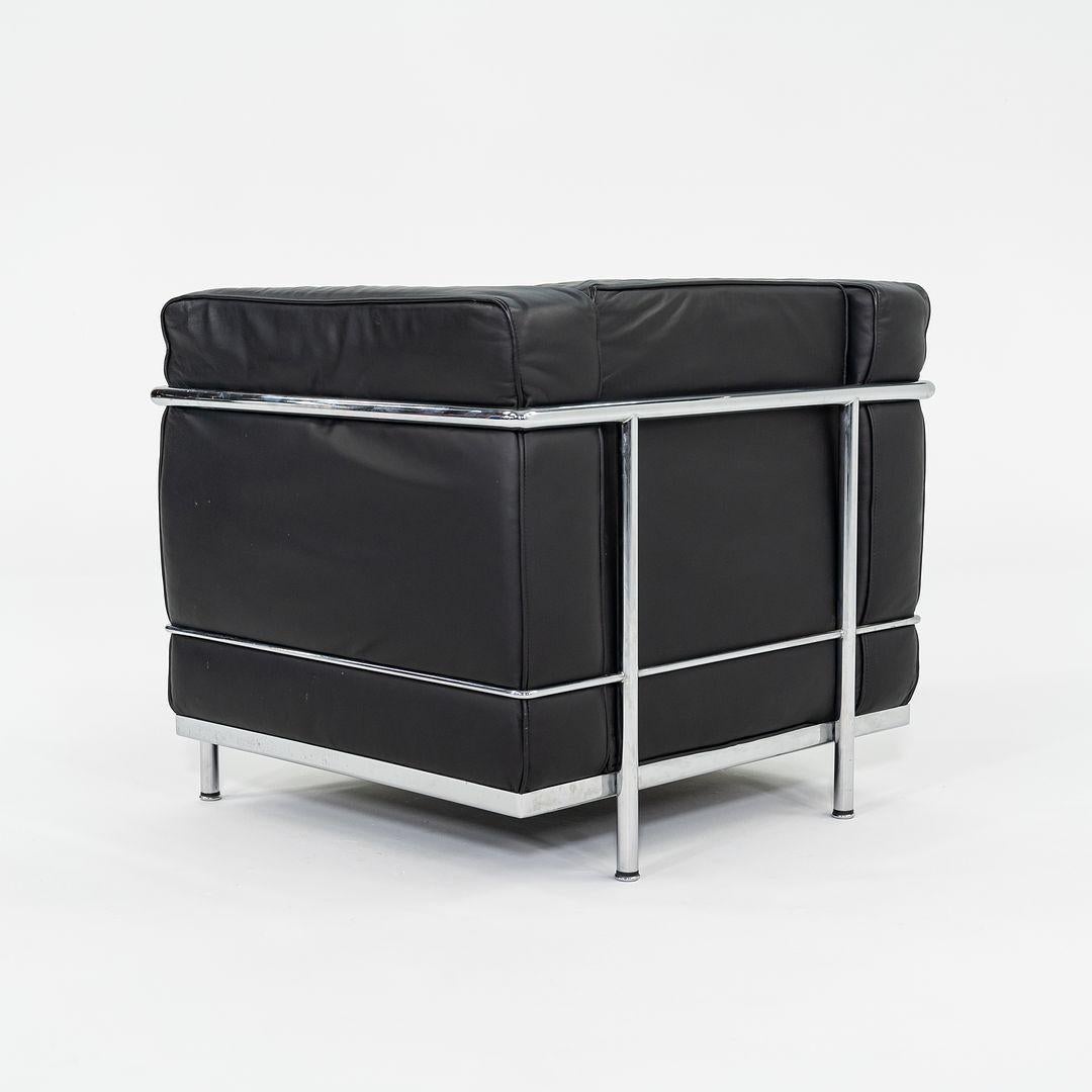 Paire de chaises longues LC2 Petit Modèle Le Corbusier, Jeanneret, Perriand, années 2000 en vente 4