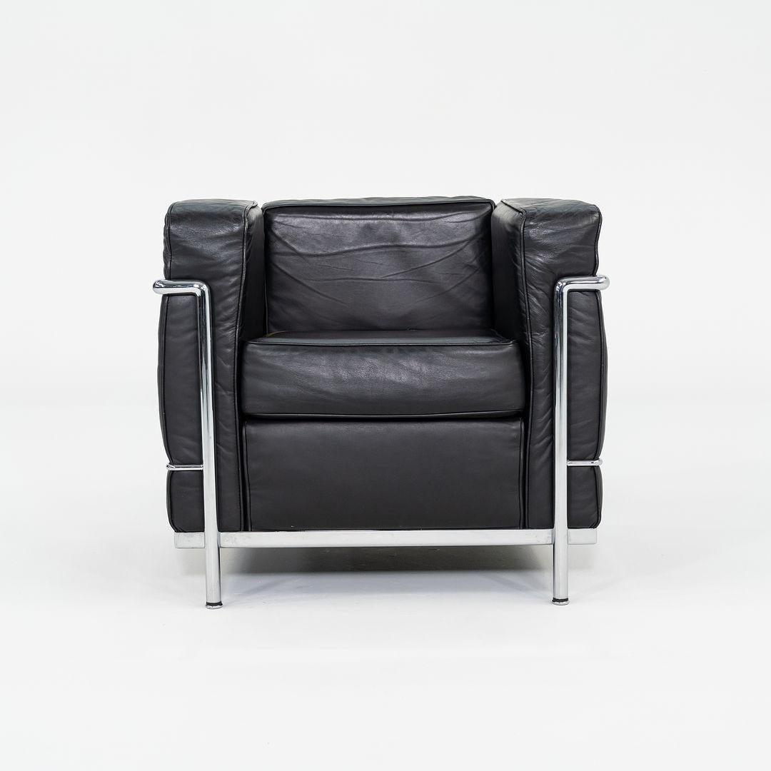 Paire de chaises longues LC2 Petit Modèle Le Corbusier, Jeanneret, Perriand, années 2000 en vente 5