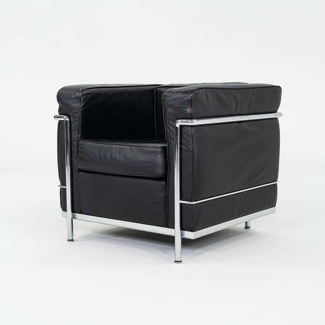 italien Paire de chaises longues LC2 Petit Modèle Le Corbusier, Jeanneret, Perriand, années 2000 en vente