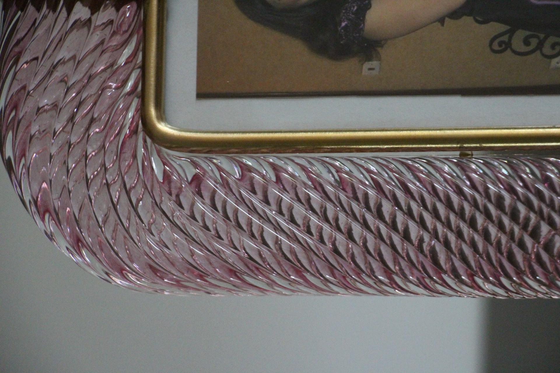 Cadre photo torsadé rose des années 2000 en verre de Murano et laiton de Barovier e Toso en vente 5