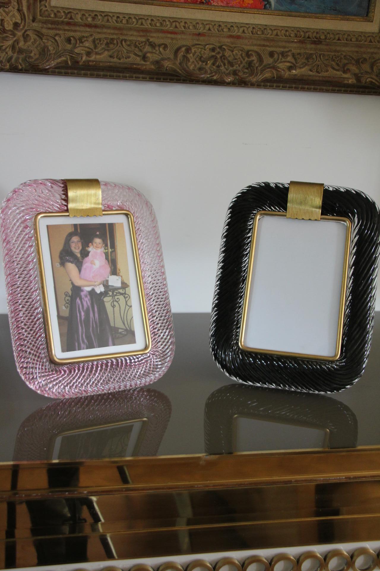 2000's Rosa gedrehter Fotorahmen aus Muranoglas und Messing von Barovier e Toso im Angebot 7
