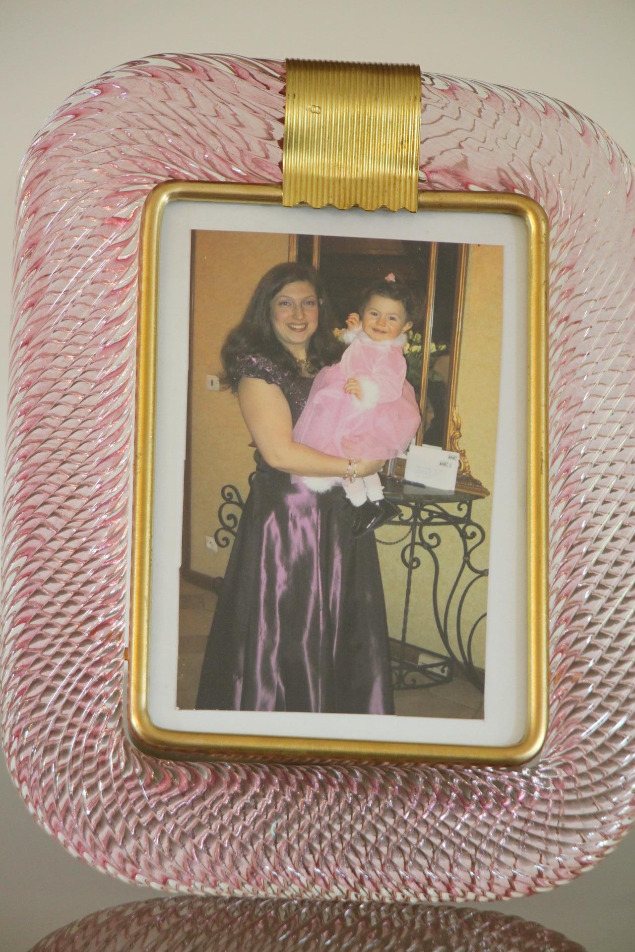 2000's Pink Twisted Murano Glass and Brass Photo Frame by Barovier e Toso In Excellent Condition In Saint-Ouen, FR