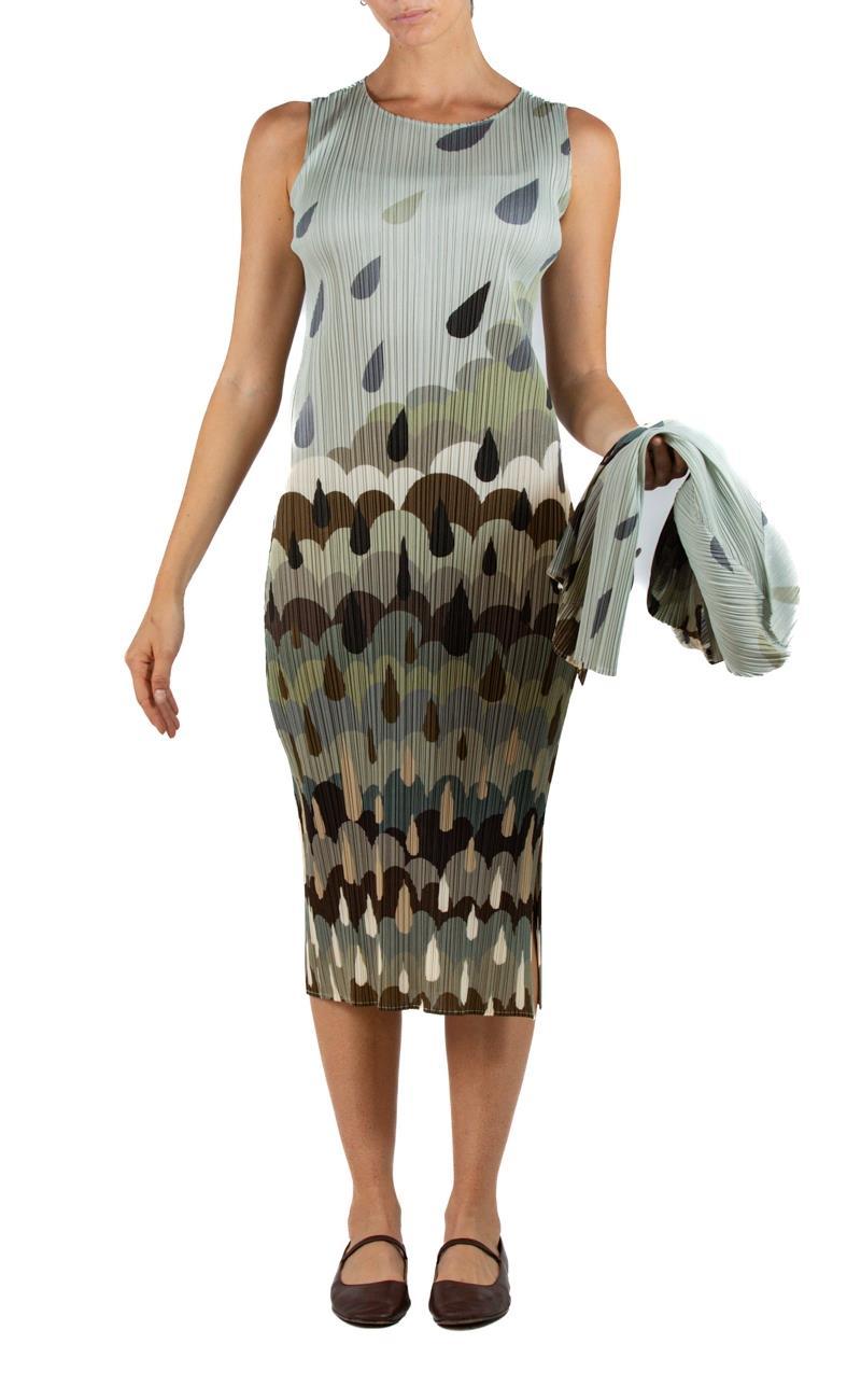 2000S Pleats Please Issey Miyake Vestito con stampa a pioggia in poliestere grigio ostrica e cachemire in vendita 1