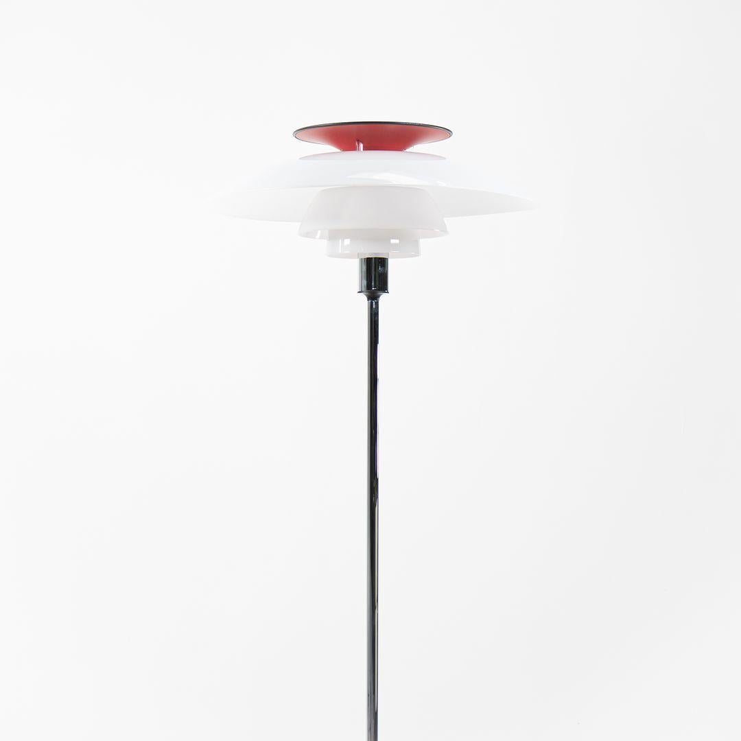 2000s Poul Henningsen para Louis Poulsen PH80 Lámpara de pie con acento rojo Moderno en venta