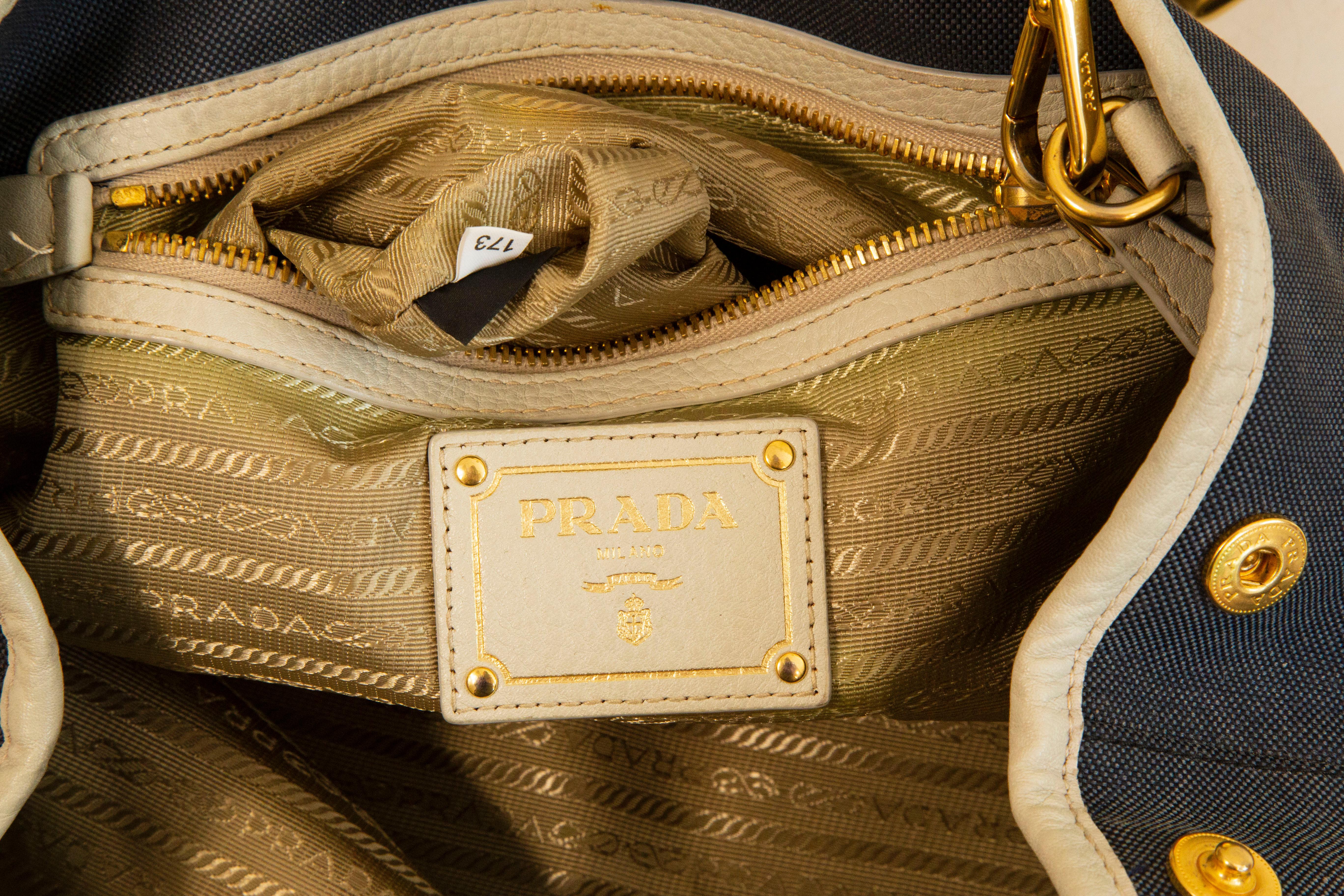 2000s Prada 2-Way Bag in Blue Canvas with White Leather Trim For Sale 6