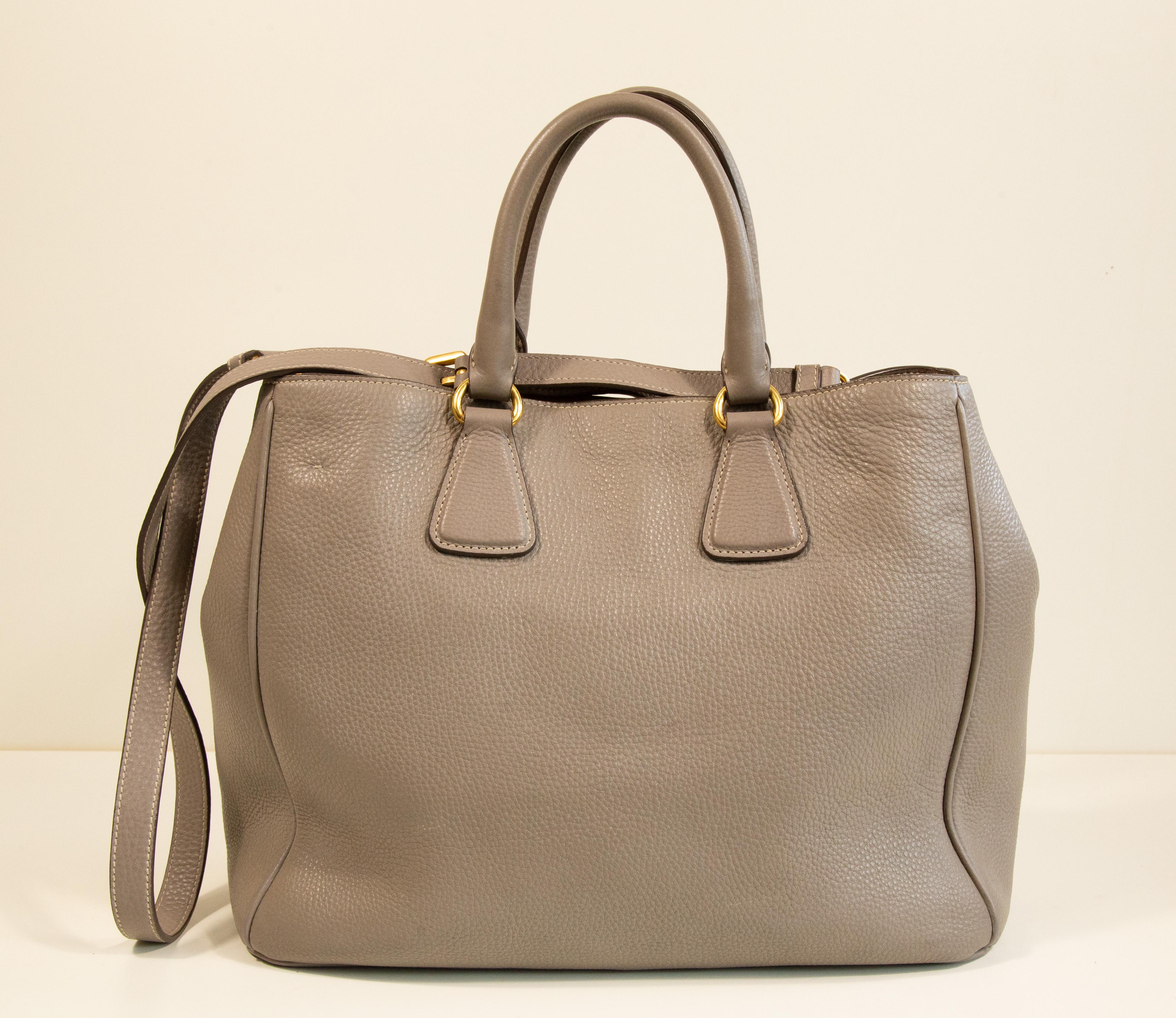 2000s Prada 2 Way Top Handle/Shoulder Bag in Gray Leather For Sale 9