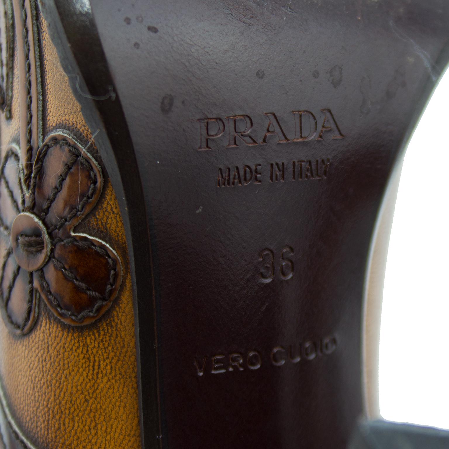 2000's Prada Appliqué Antiqued Leather Mary Janes In Excellent Condition In Toronto, Ontario