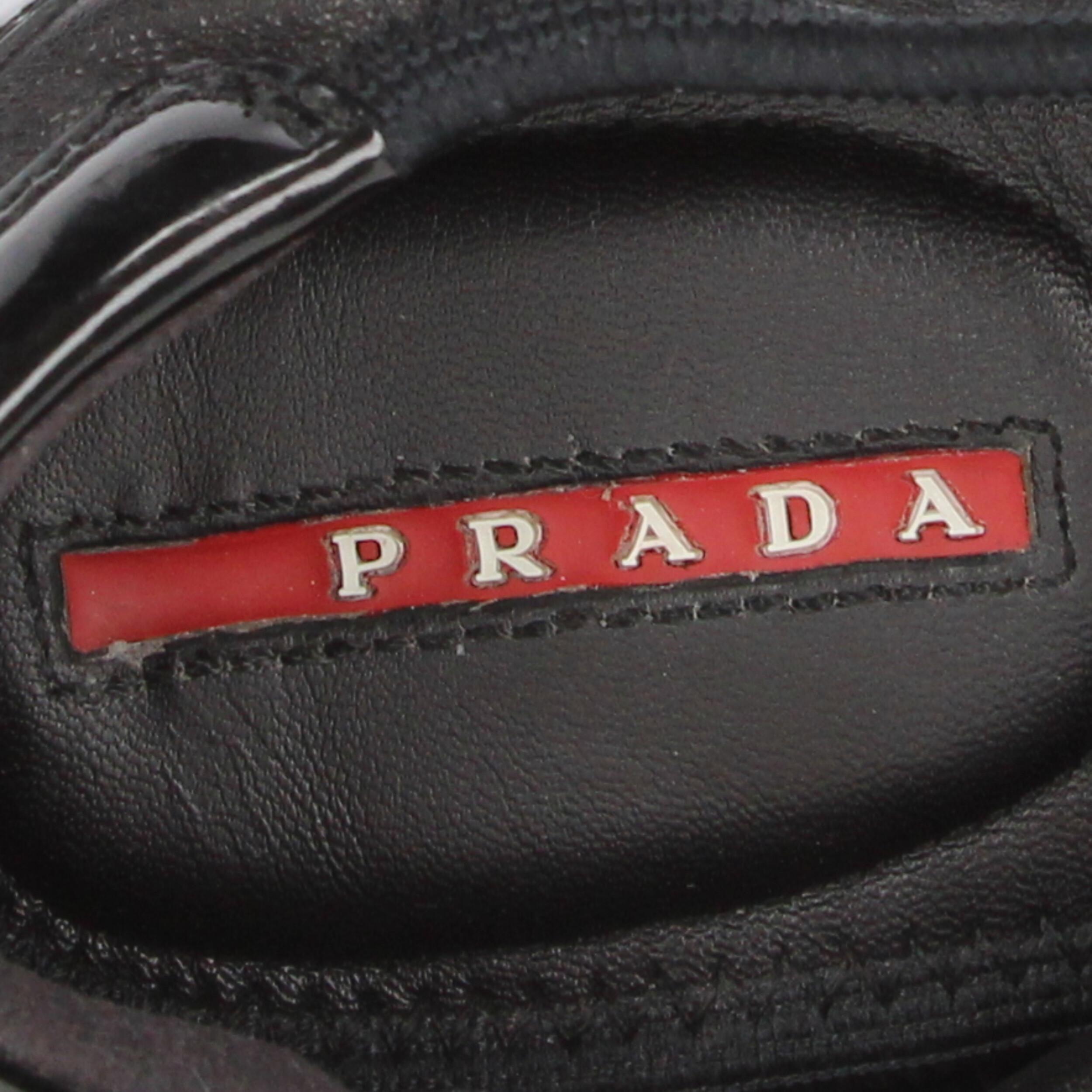 2000s Prada Black Leather Ballet Flats 1