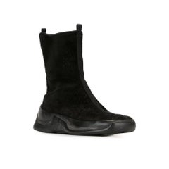 2000er Prada Schwarze Wildlederstiefel