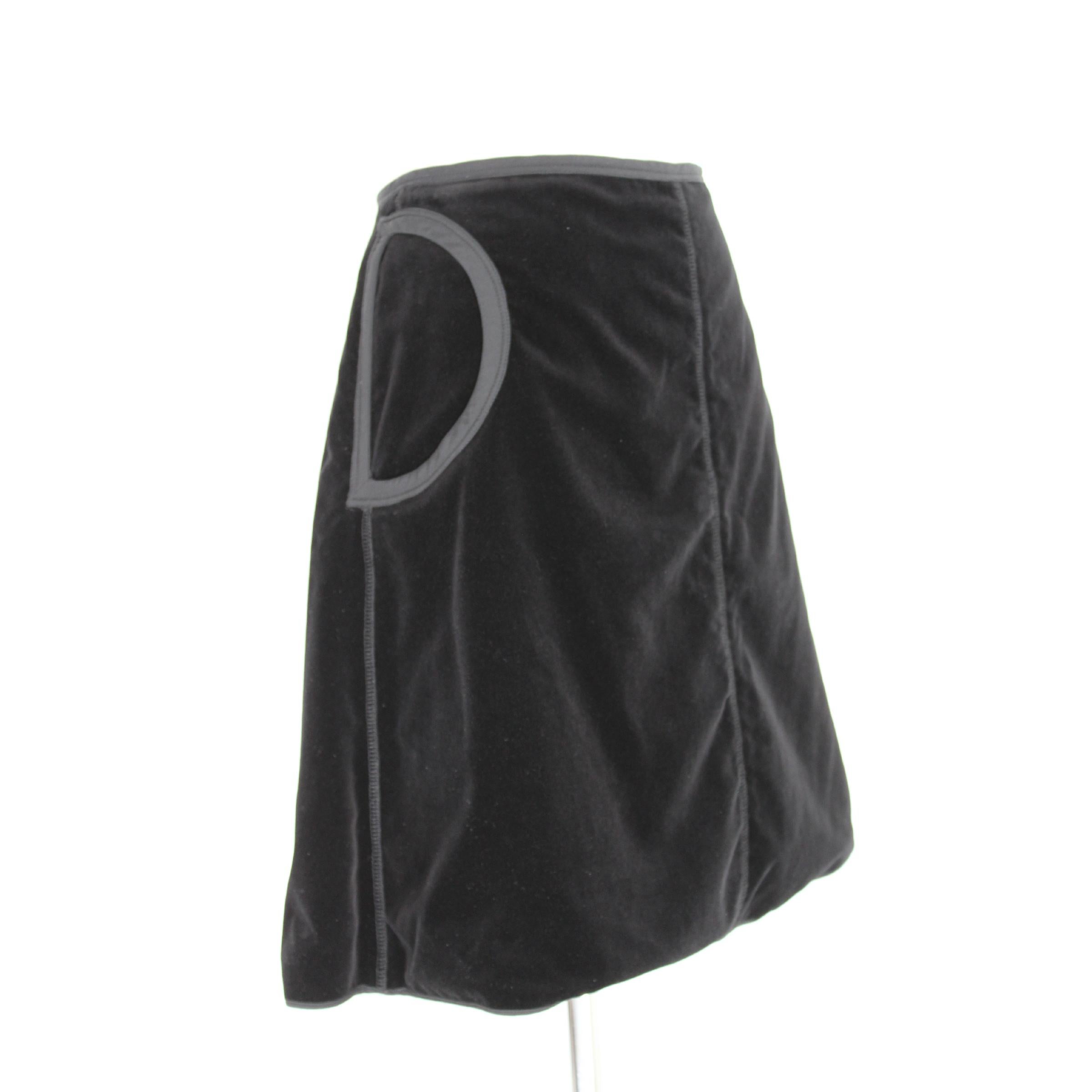 2000s Prada Black Velvet Cotton A Line Skirt  (Schwarz)