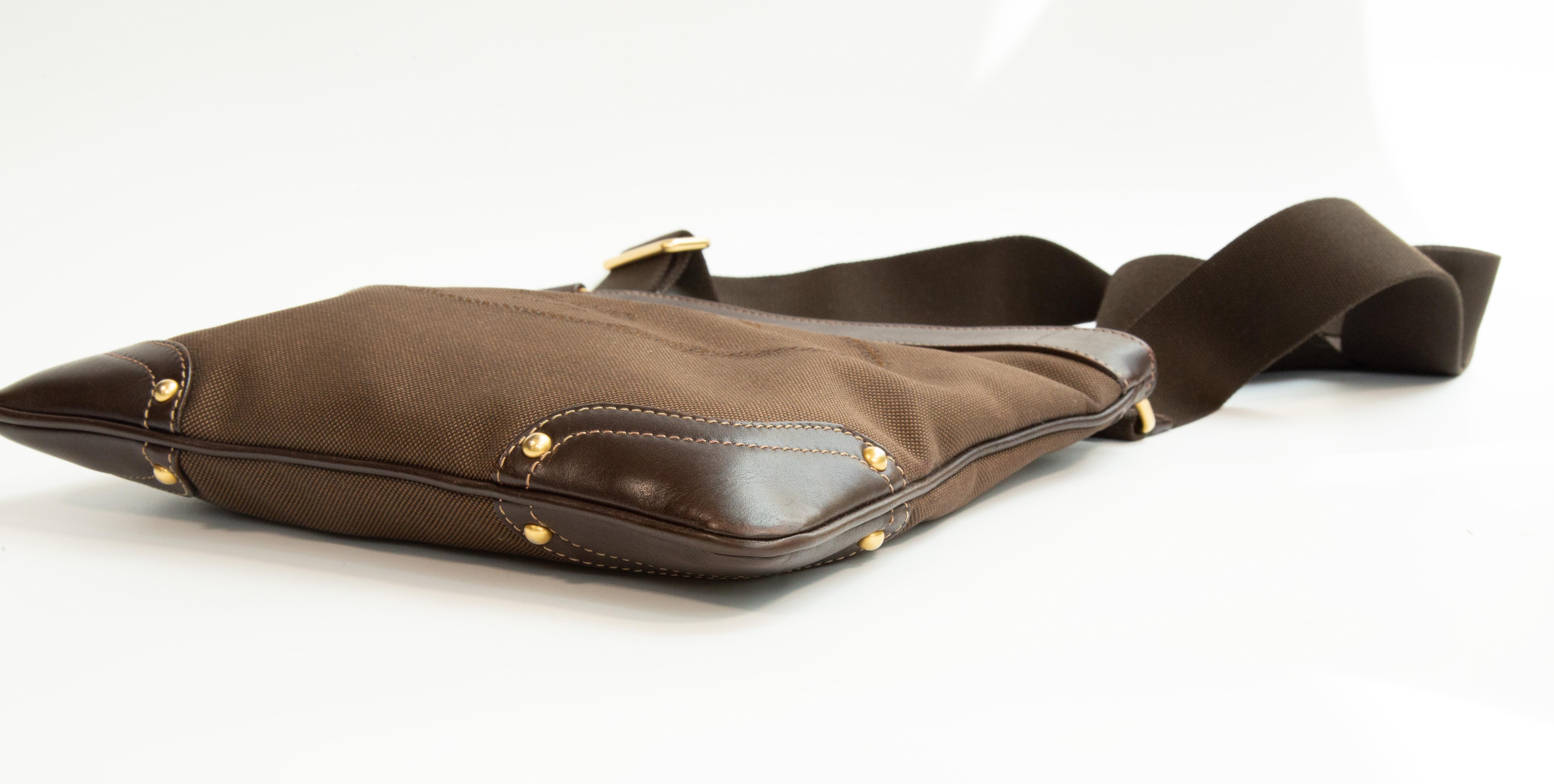 2000s Prada Brown Canvas and Leather Crossbody Bag en vente 5