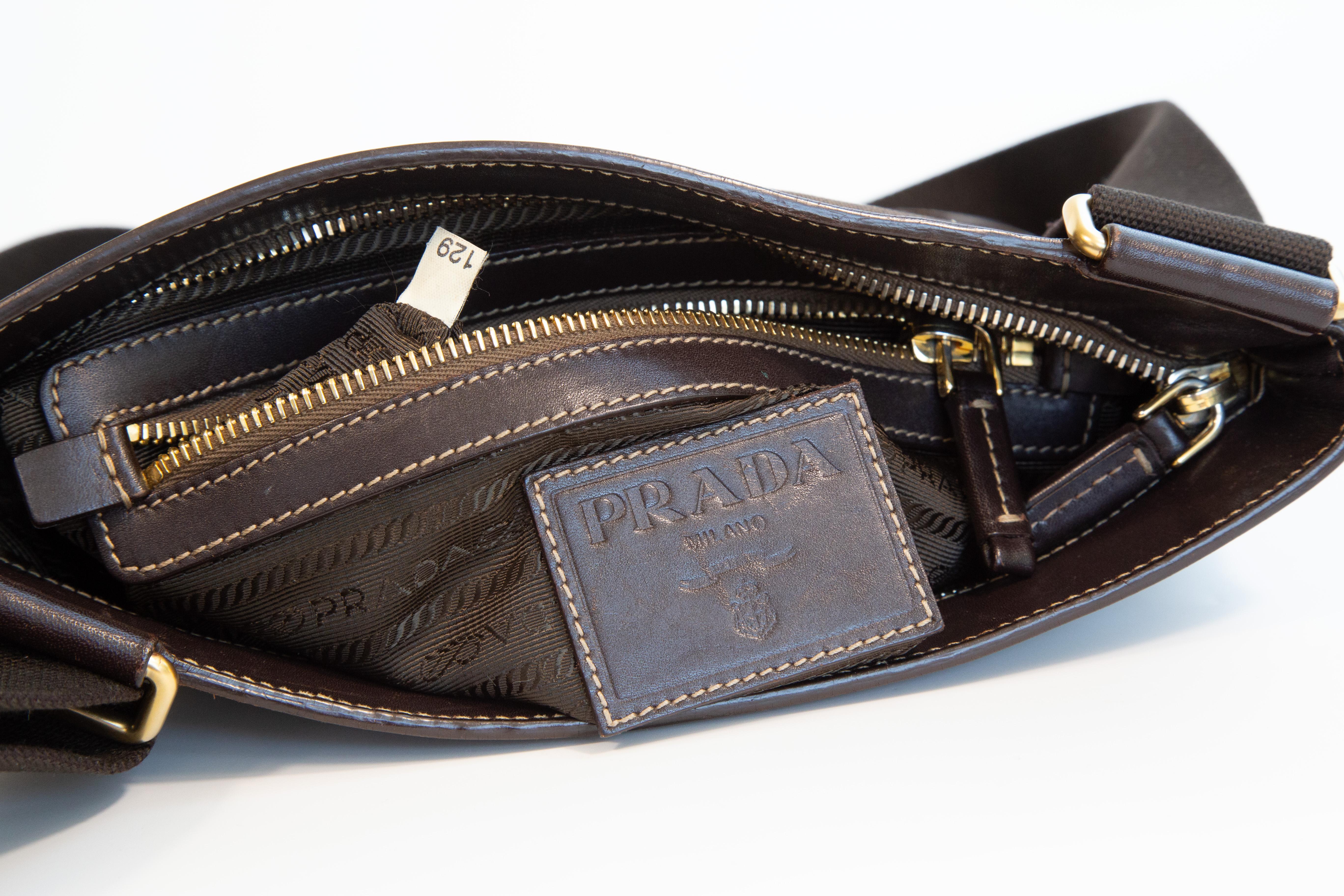 2000s Prada Brown Canvas and Leather Crossbody Bag Unisexe en vente