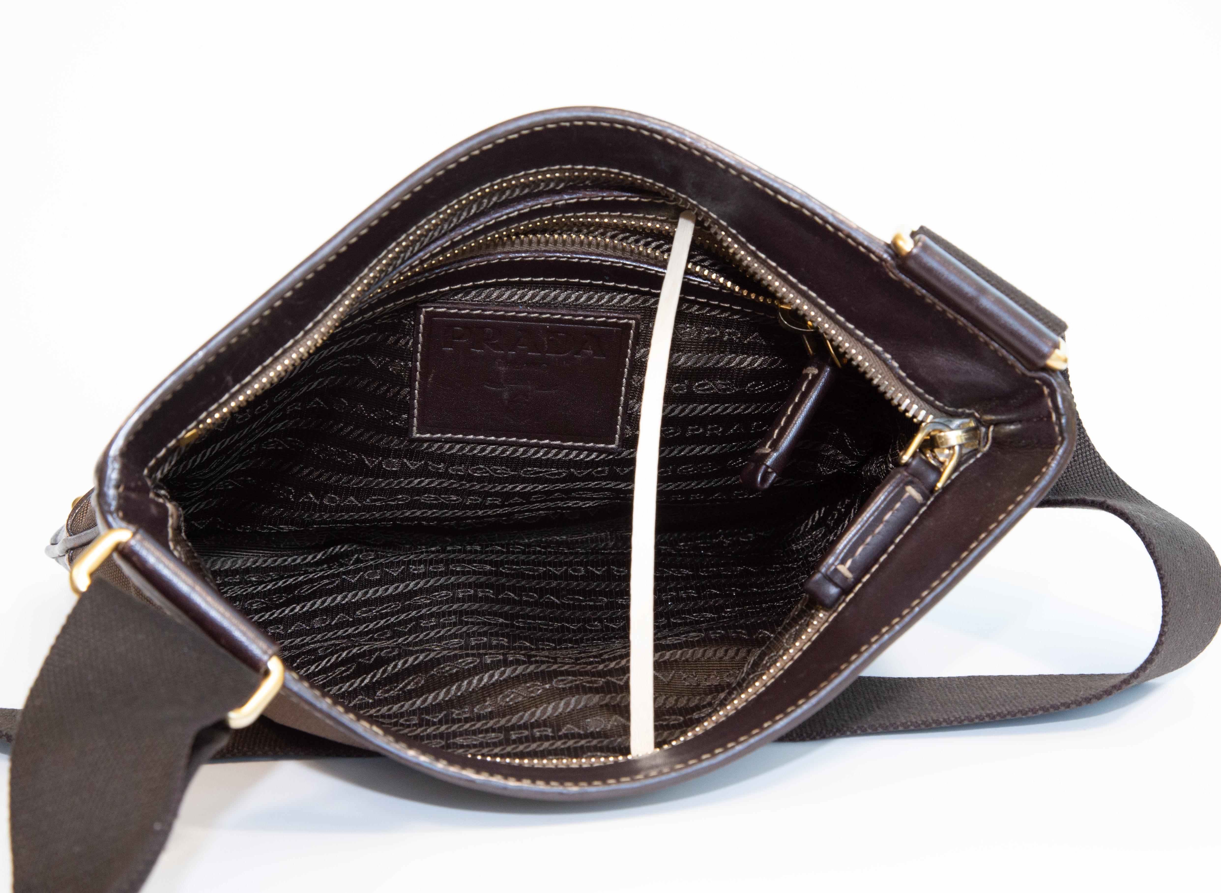 2000s Prada Brown Canvas and Leather Crossbody Bag en vente 2