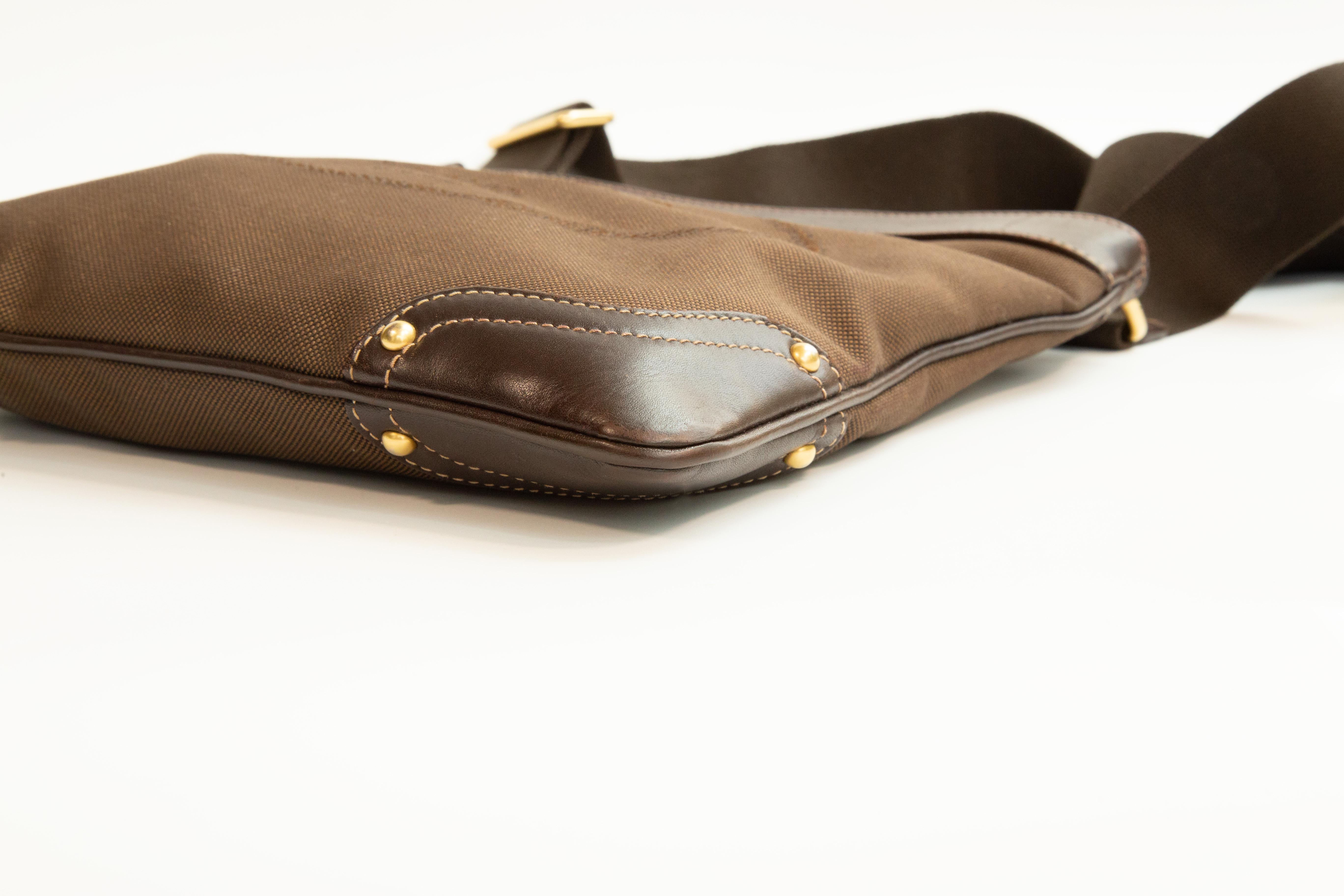 2000s Prada Brown Canvas and Leather Crossbody Bag en vente 3