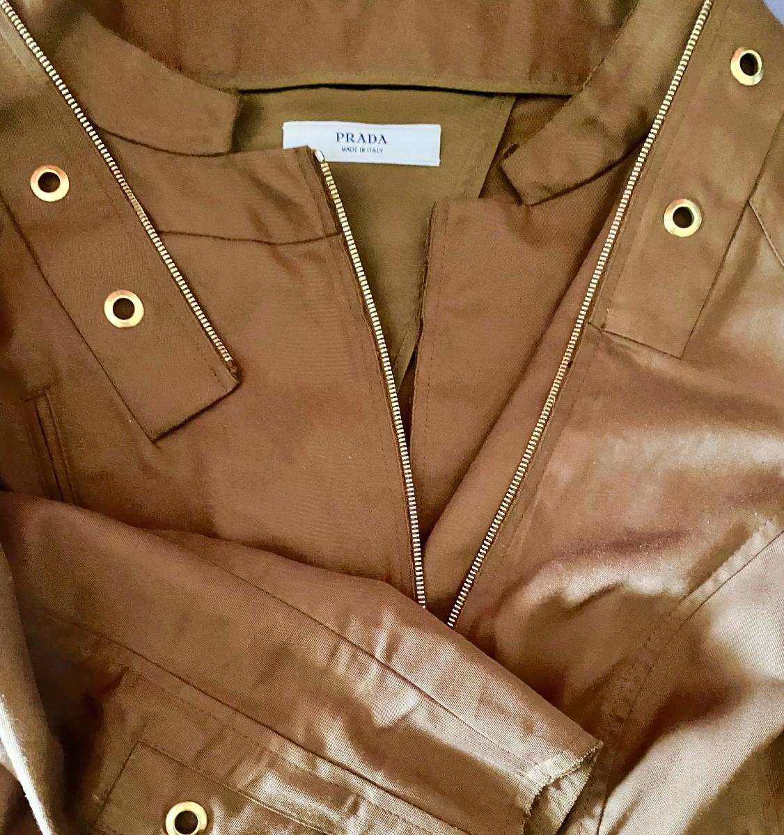 2000s Prada Brown Tobacco Cotton Cropped Goldware Jacket For Sale 1