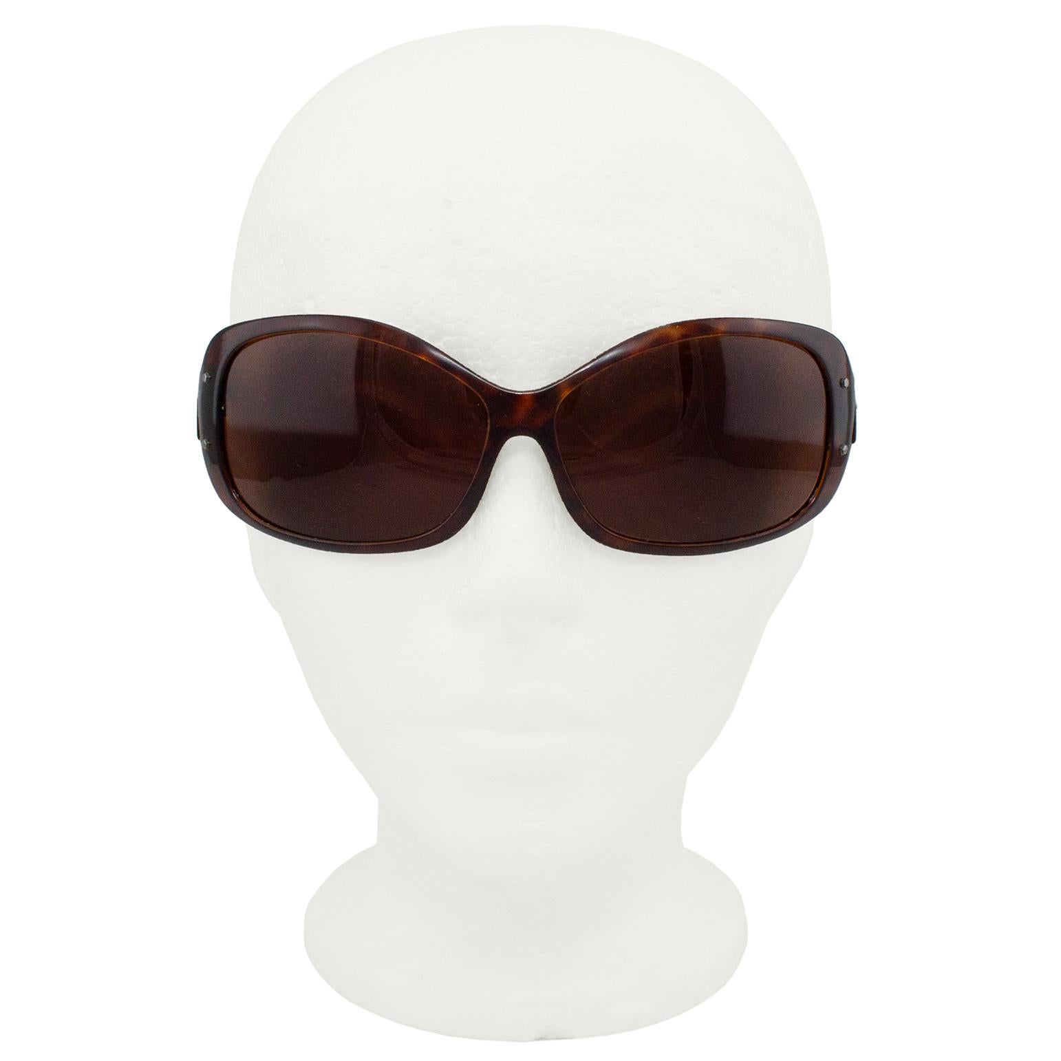 2000s Prada Brown Tortoiseshell Sunglasses  2