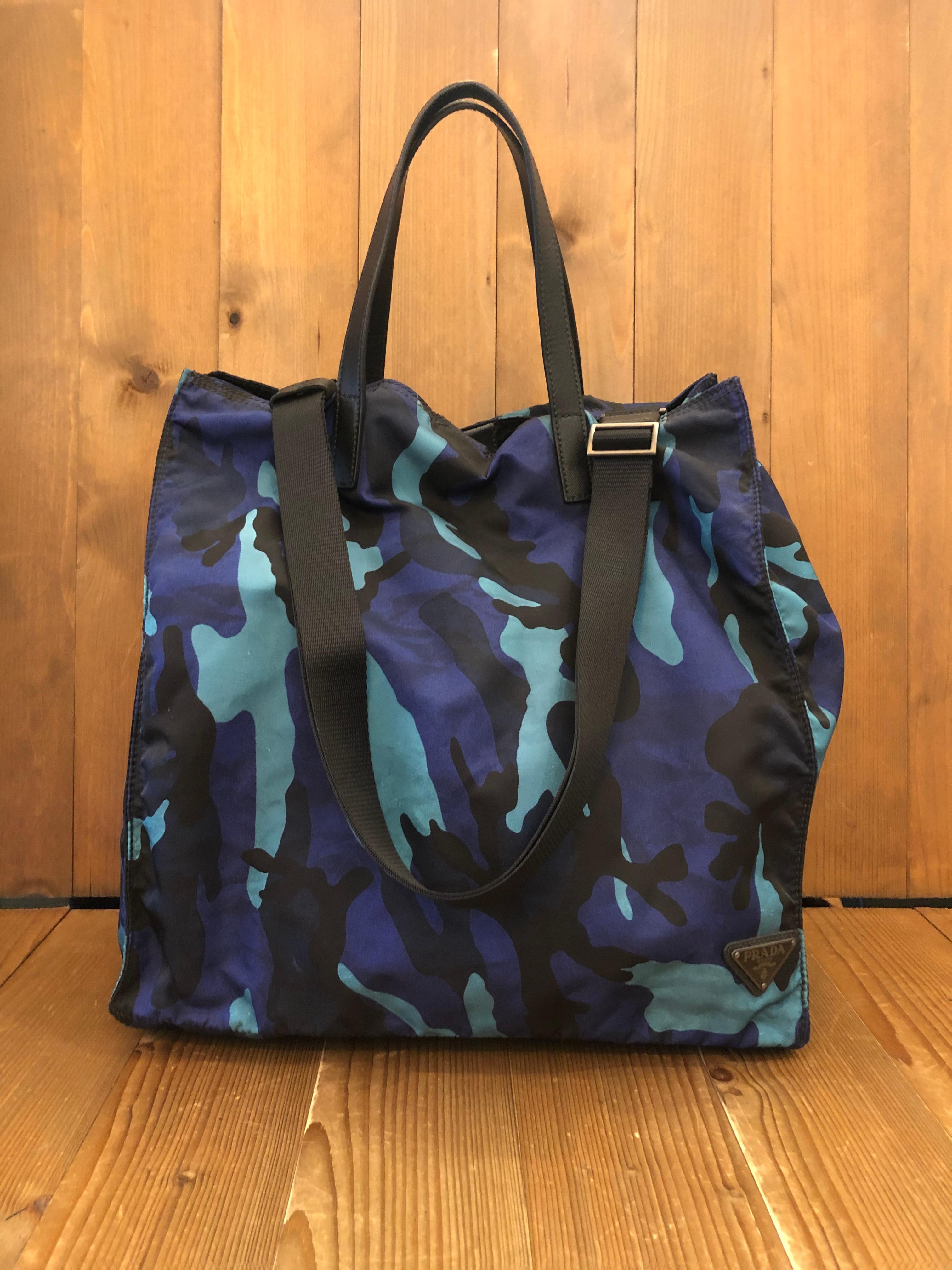 sac prada bleu marine