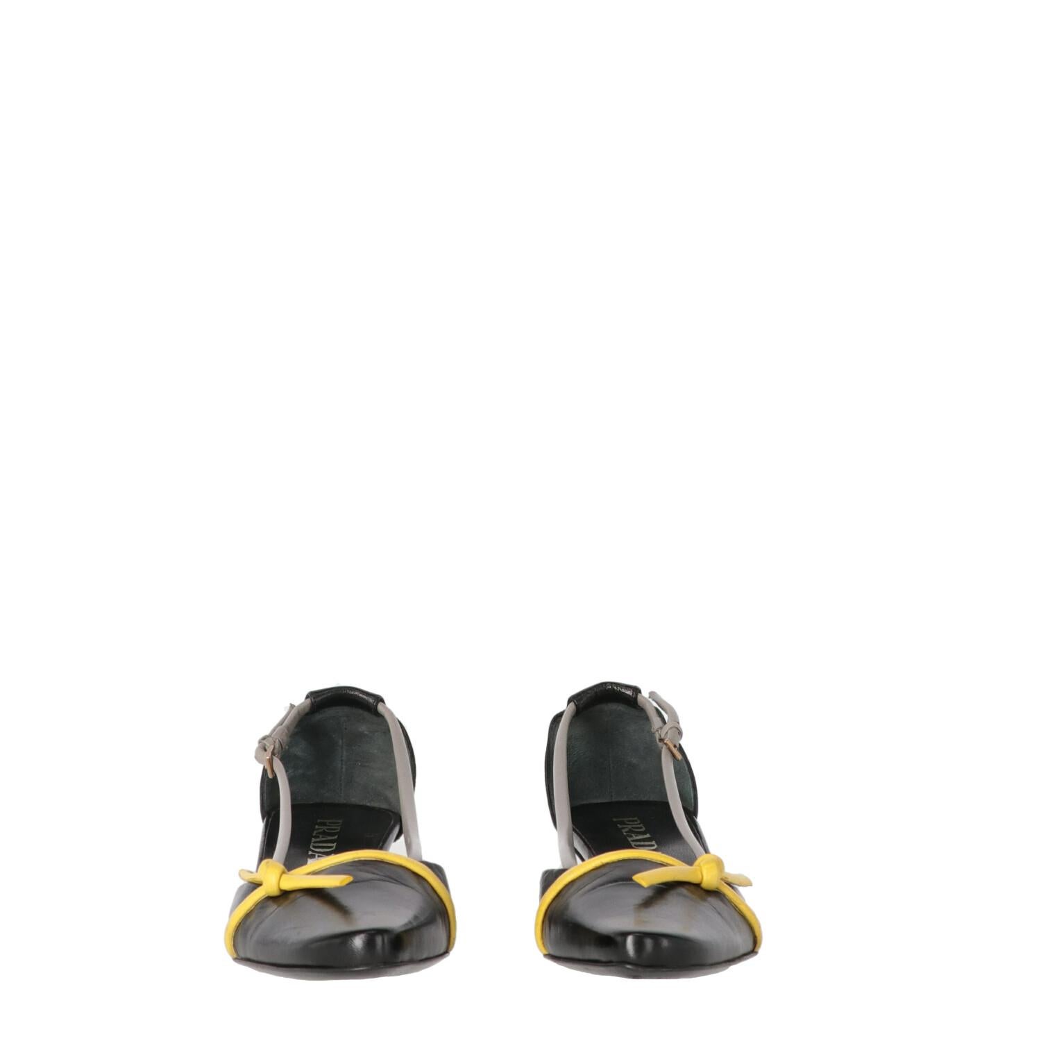 Black 2000s Prada Low-Heel Shoes