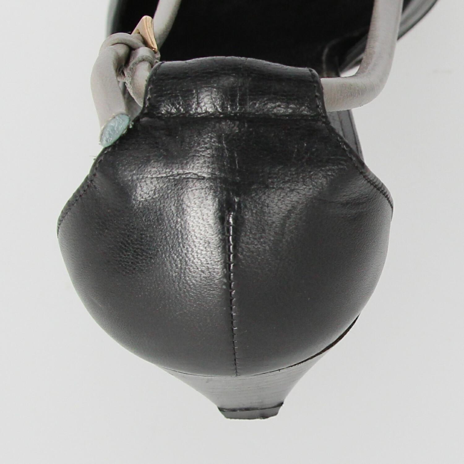 2000s Prada Low-Heel Shoes 4
