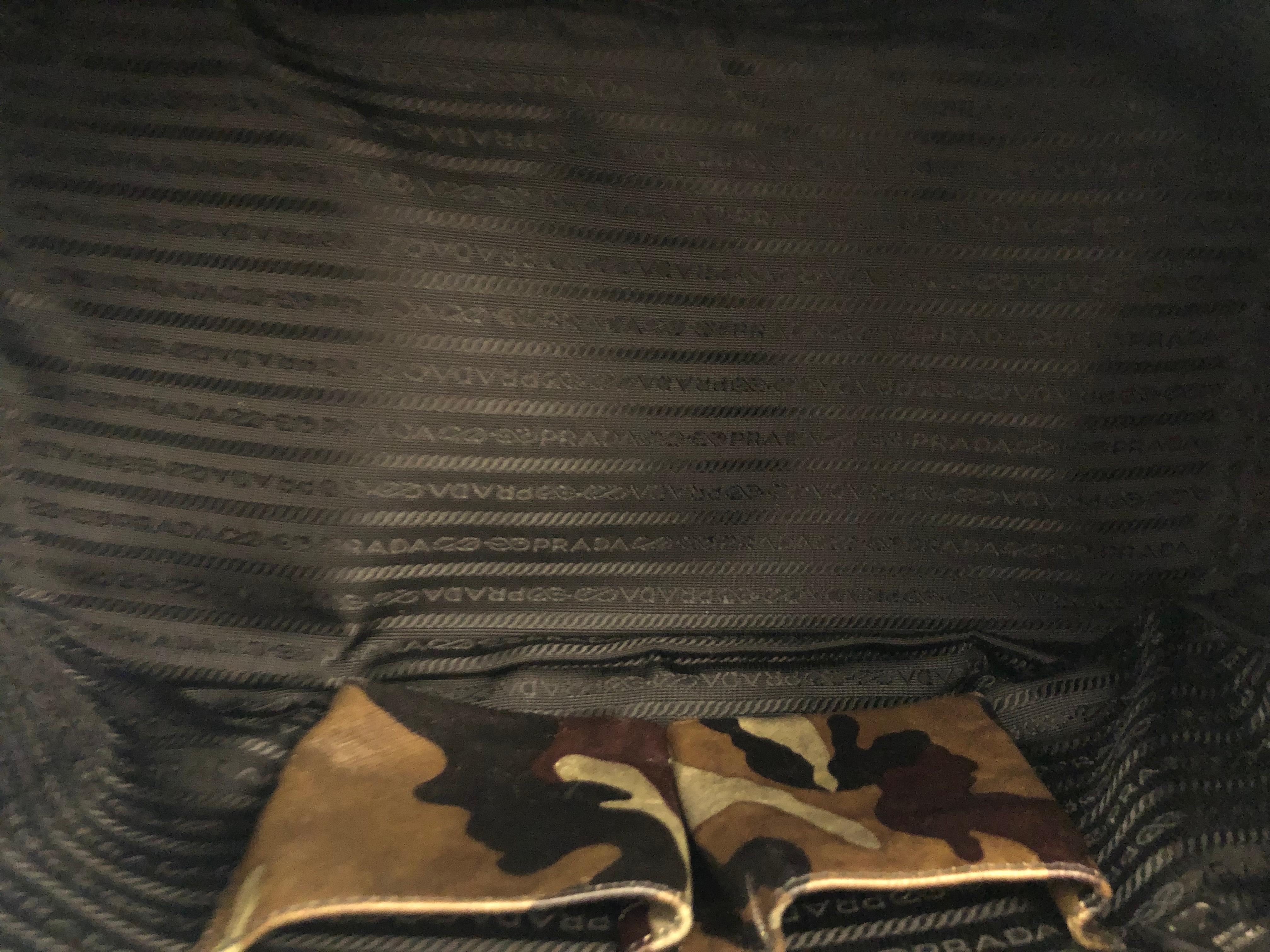 2000s PRADA Camouflage Saffiano Tote Bag 5