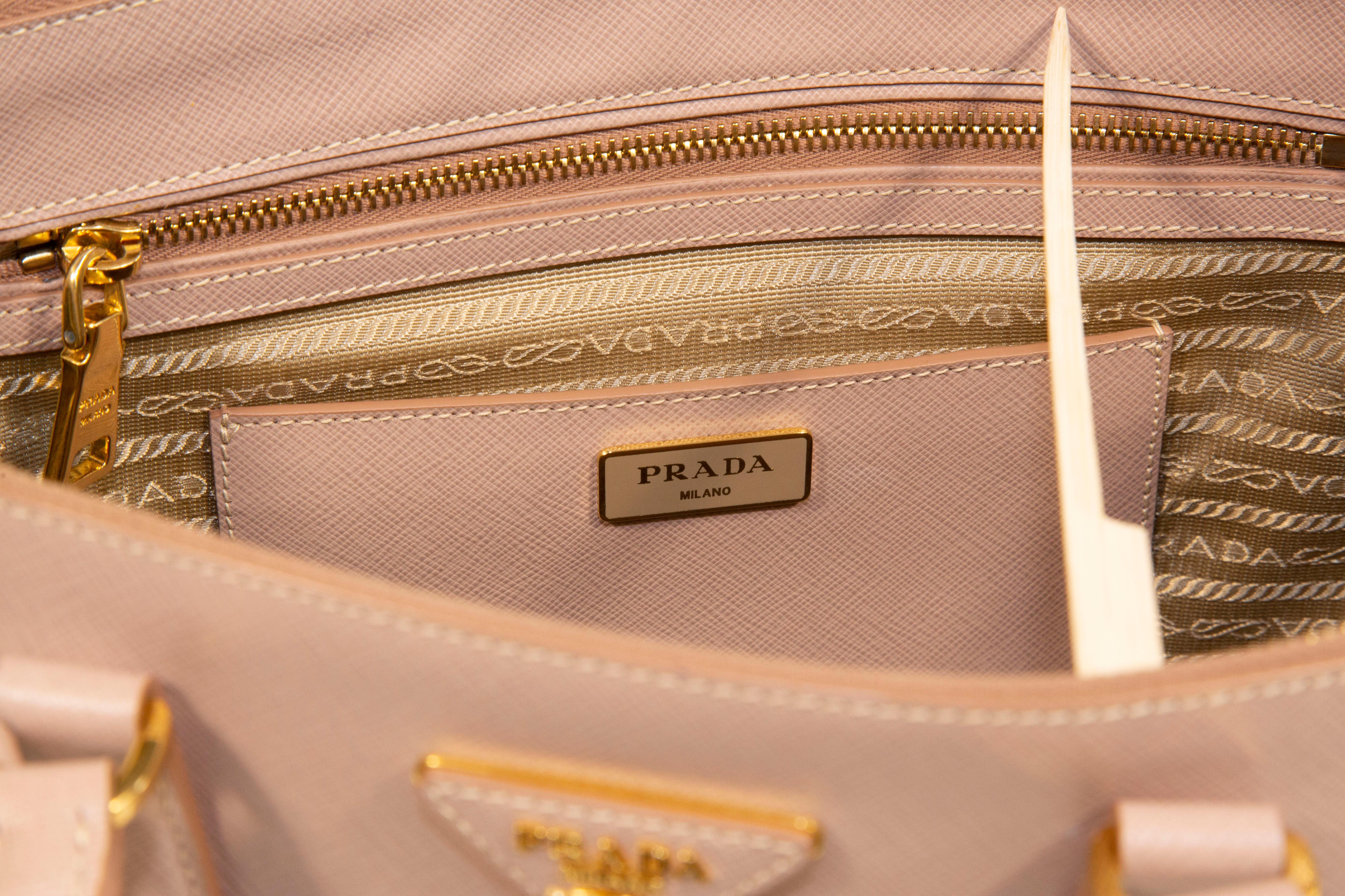 2000s Prada Nude Saffiano Leather Galleria Top Handle Bag For Sale 6