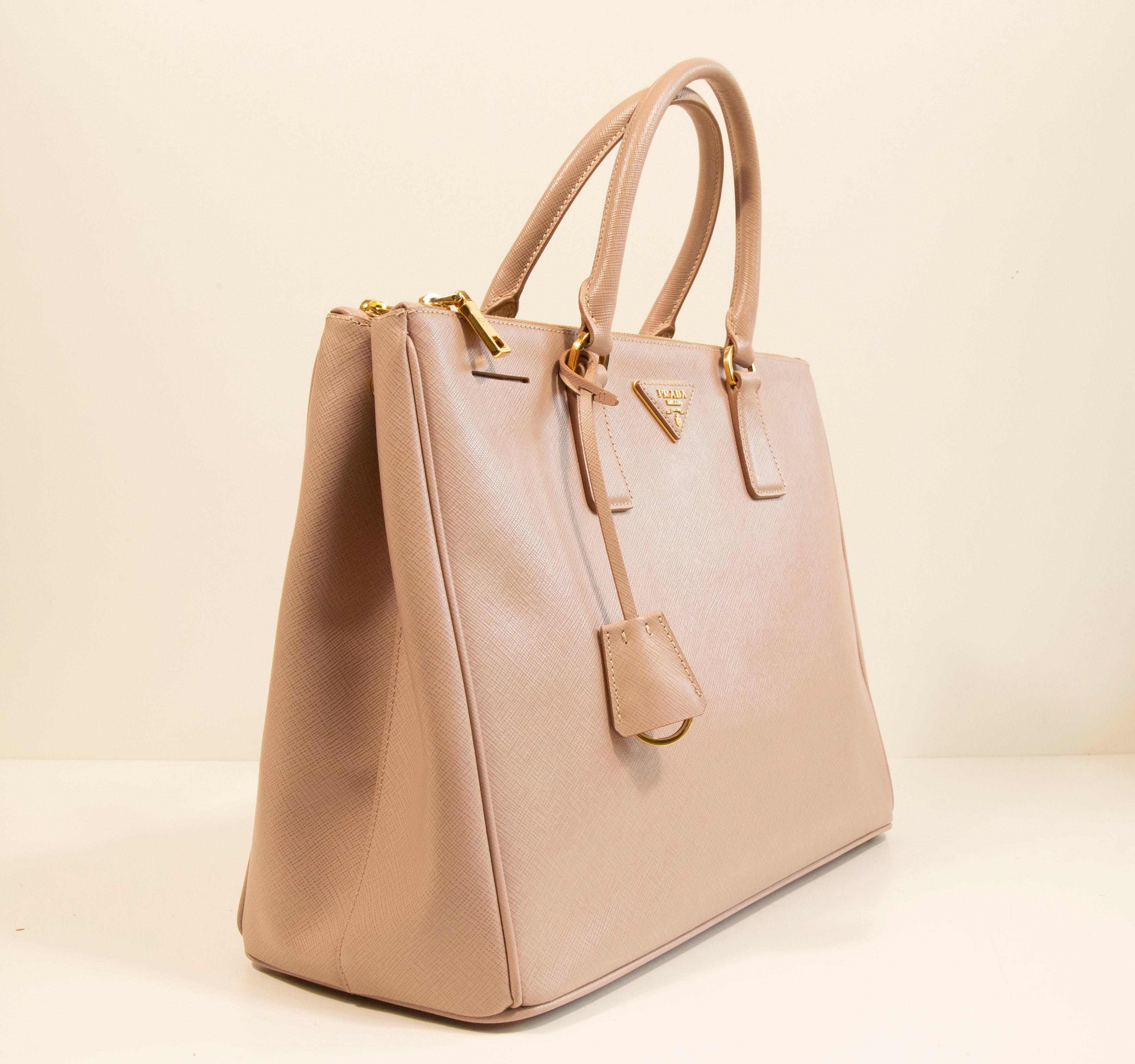 2000s Prada Nude Saffiano Leather Galleria Top Handle Bag For Sale 10