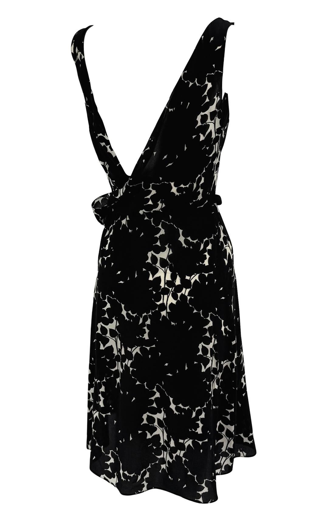 2000s Prada Sheer Silk Chiffon Black White Abstract Floral Print Dress For Sale 1