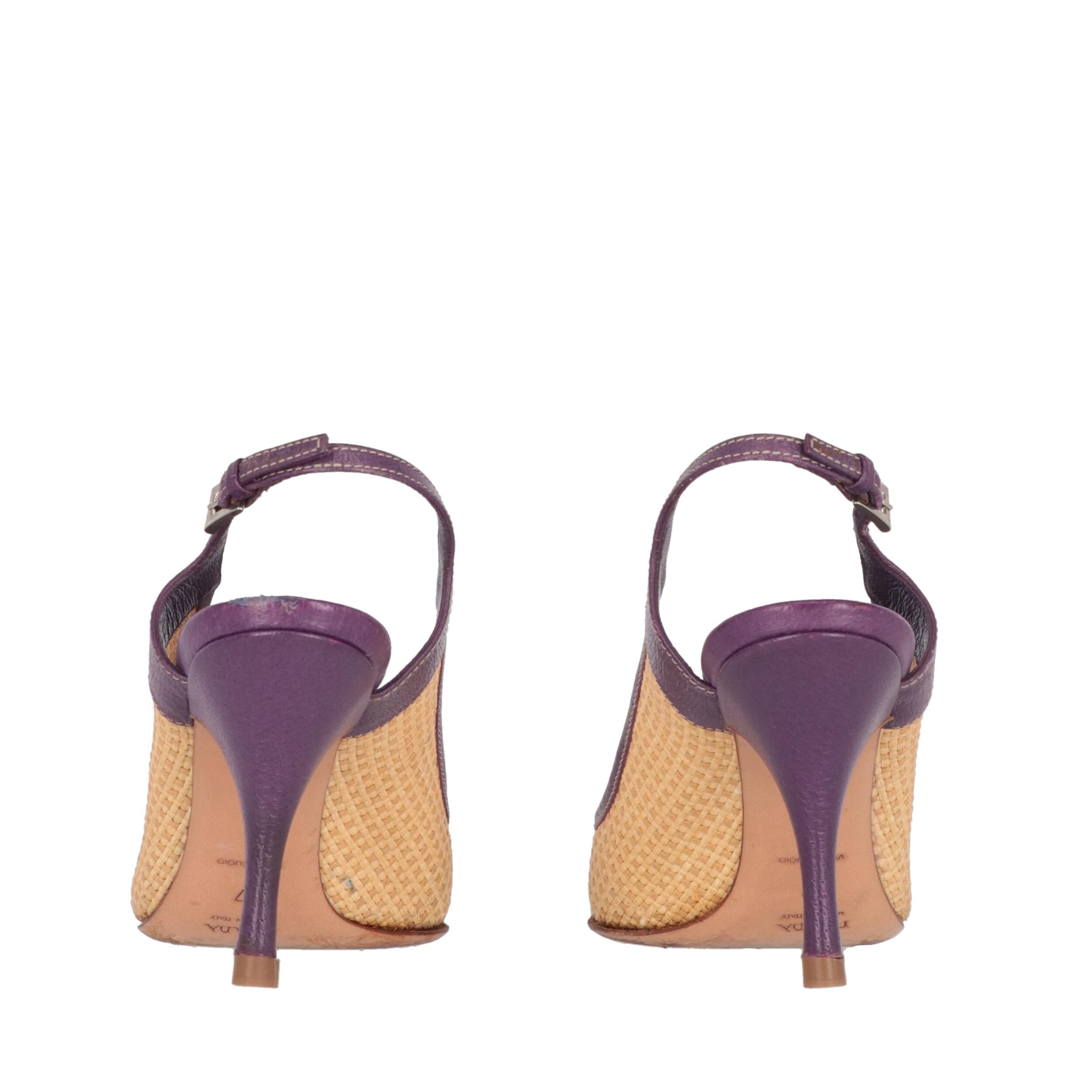 Women's 2000s Prada Slingback Heel Shoes