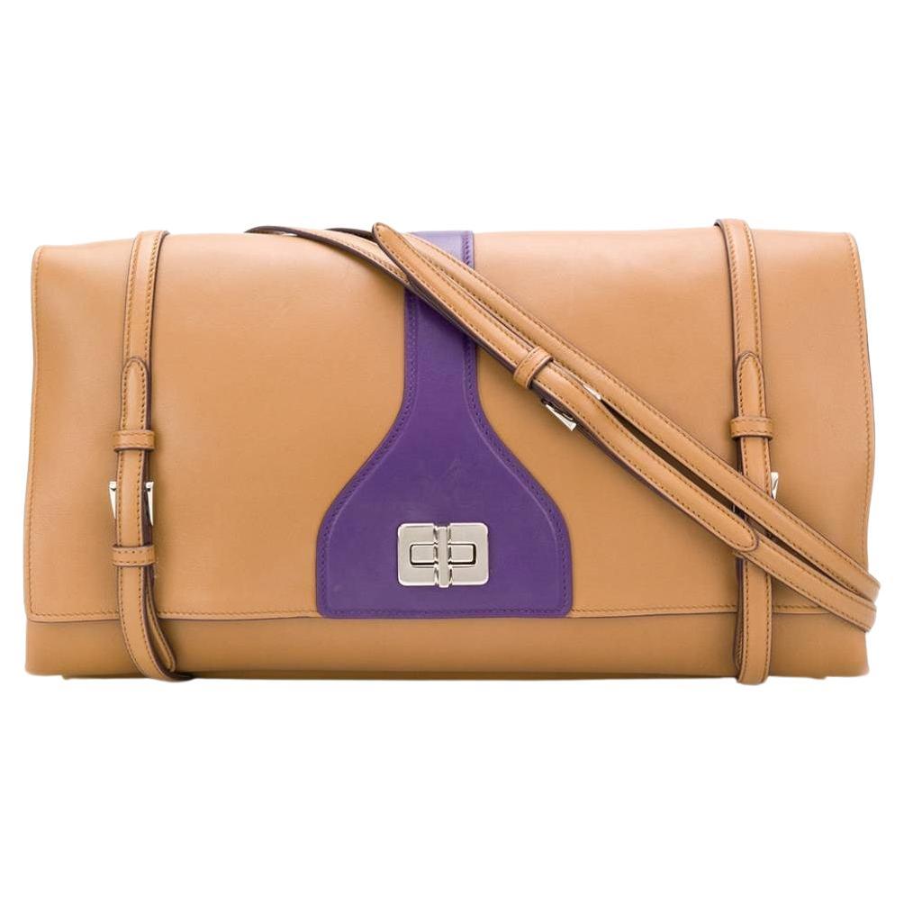2000s Prada Vintage beige leather shoulder bag with purple contrasting details For Sale