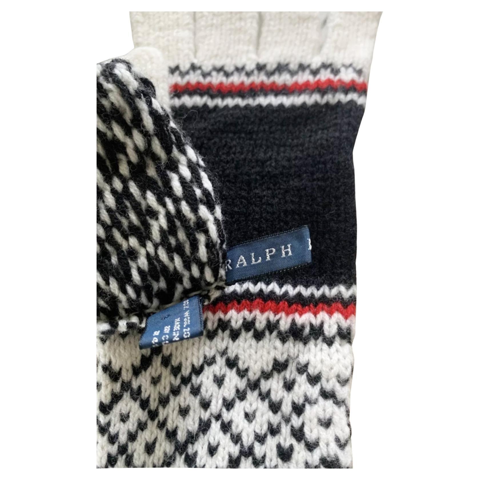 2000s Ralph Lauren Snowflake Wool Long Gloves In Good Condition For Sale In London, GB