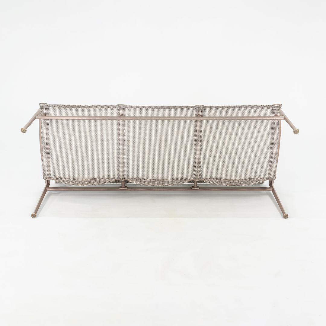 2000er Richard Schultz für Knoll 1966er Serie 3-Sitzer Sofa für draußen mit beigefarbenem Mesh (Aluminium) im Angebot