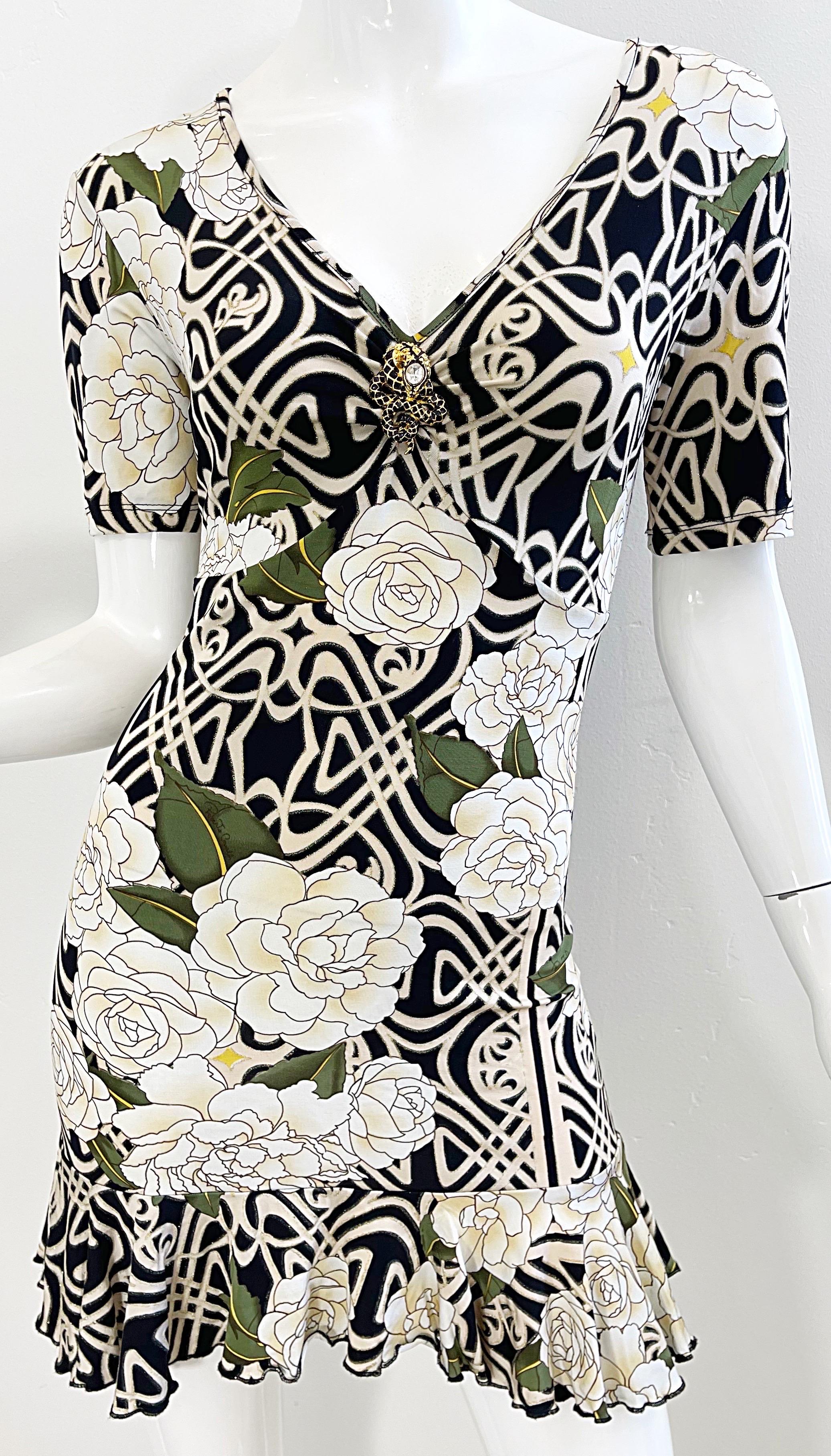 2000s Roberto Cavalli Size Large Rose Print Serpent Embellished Mini Dress In Excellent Condition For Sale In San Diego, CA