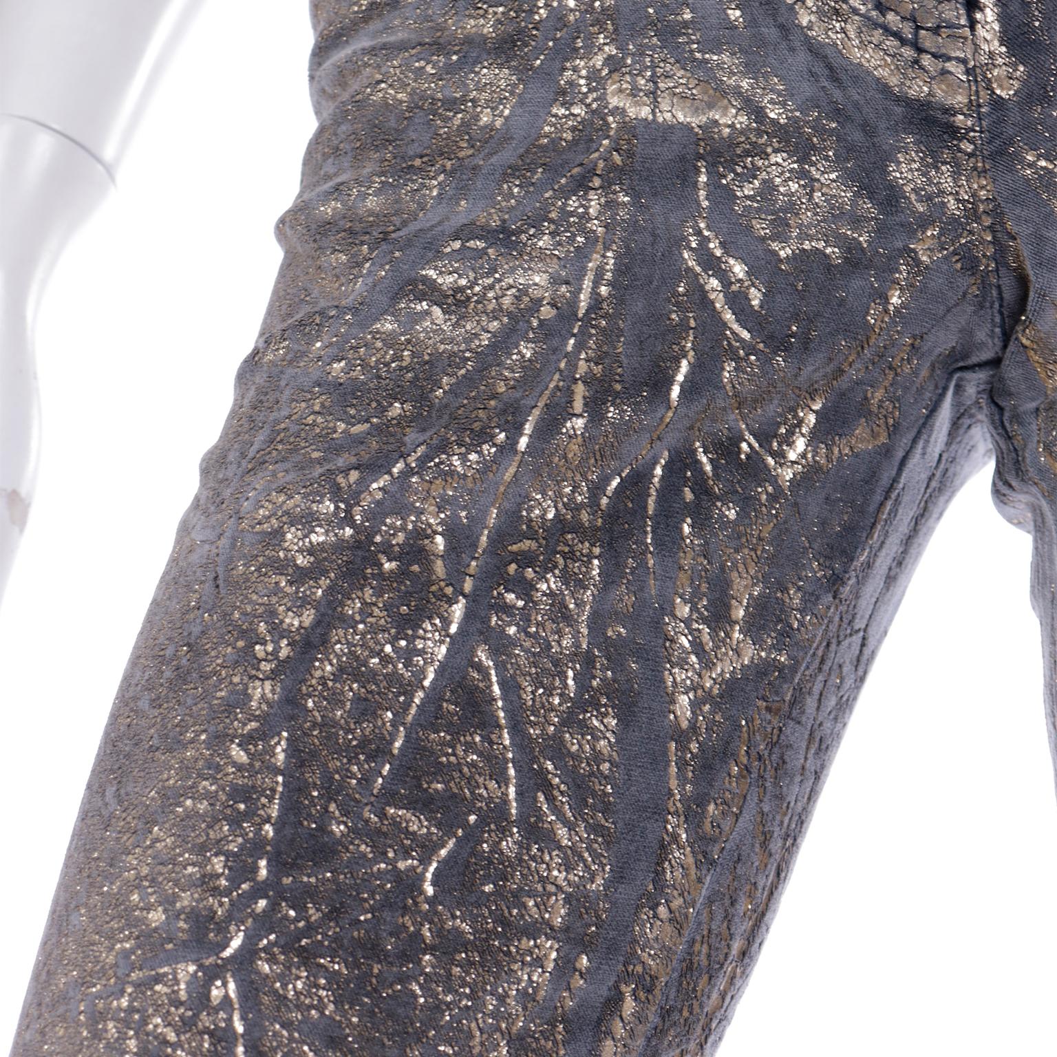 2000s Roberto Cavalli Vintage Low Rise Grey Velvet Jeans w Gold Detail For Sale 2