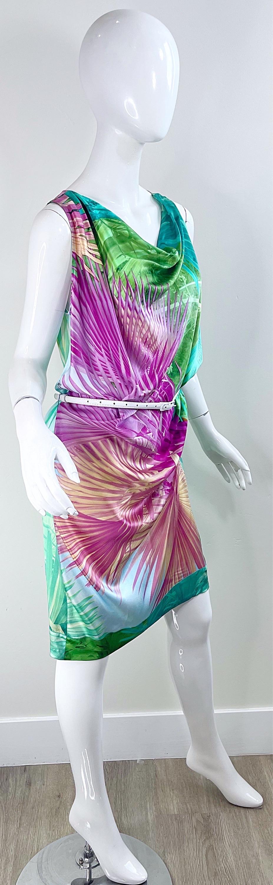 2000s Roberto Just Cavalli Size 42 / 10 - 12 Tropical Colorful Belted Silk Dress For Sale 6