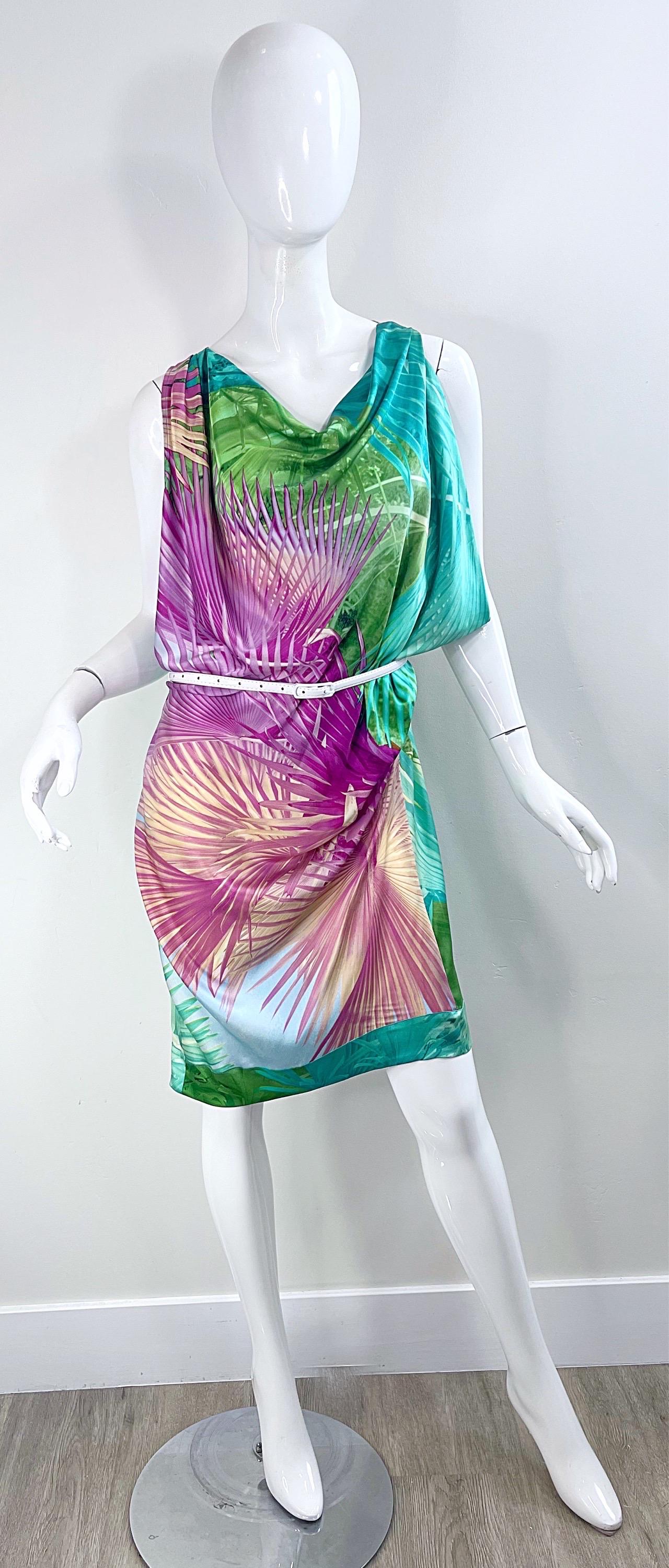 2000s Roberto Just Cavalli Size 42 / 10 - 12 Tropical Colorful Belted Silk Dress For Sale 10