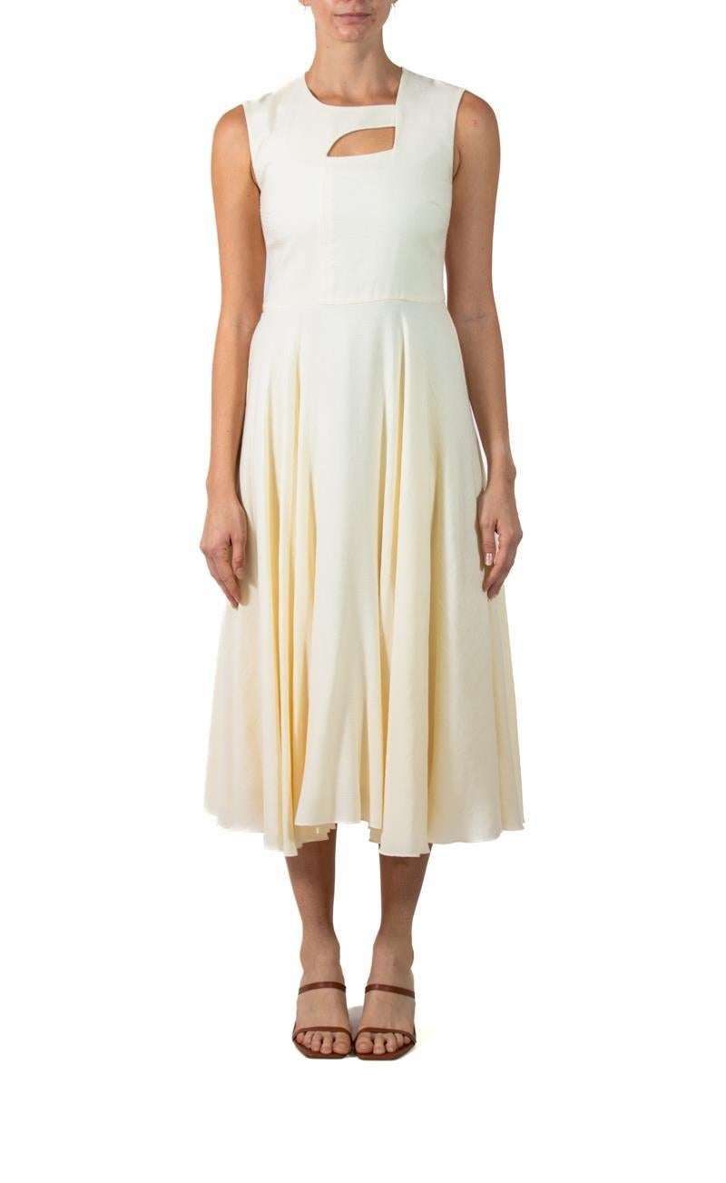 2000S ROKSANDA Cream Wool & Viscose Sleeveless Dress With Fitted Bust In Excellent Condition For Sale In New York, NY