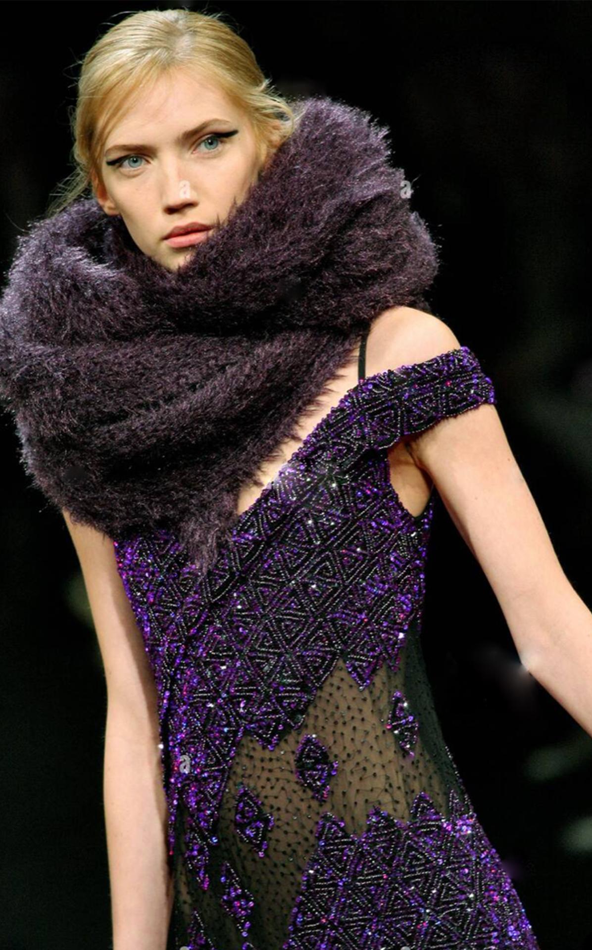 2007 Runway Guy Laroche Purple Sequin Maxi Dress For Sale 2