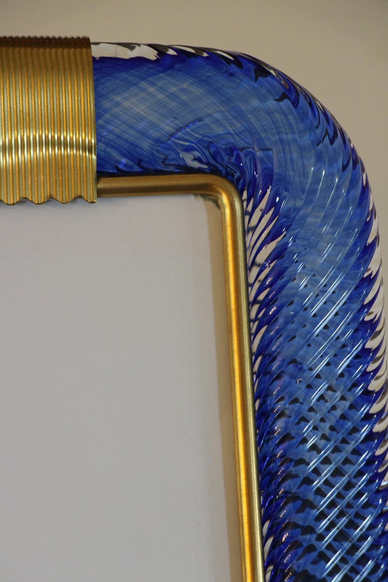 2000's Saphir Blue Twisted Murano Glass and Brass Photo Frame by Barovier e Toso In Excellent Condition For Sale In Saint-Ouen, FR