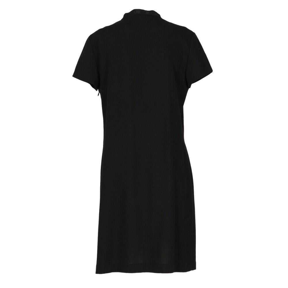 See by Chloé black round-neck short sleeved dress. Concealed fastening above the waist, cut-out embroideries and decorative pleats.

Size: 42 IT

Flat measurements
Height: 92 cm
Bust: 46 cm
Shoulders: 37 cm
Sleeves: 17 cm
Waist: 45 cm

Composition: