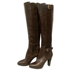 2000s Sergio Rossi Brown Knee Length Boots en cuir 36.5
